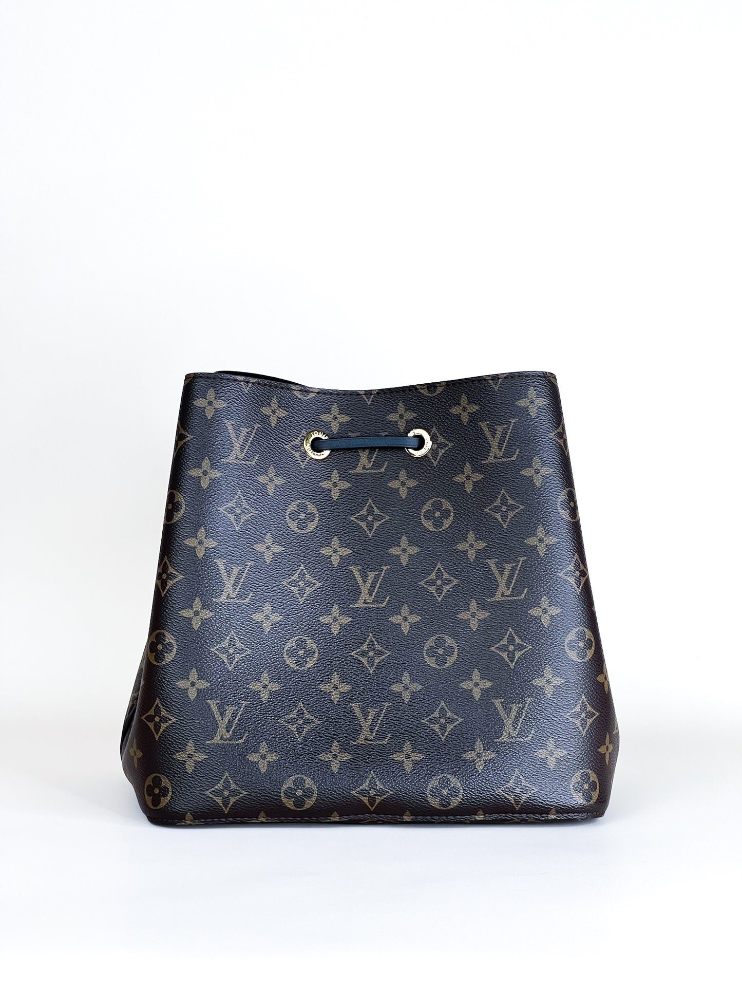 Louis Vuitton Monogram Noenoe MM