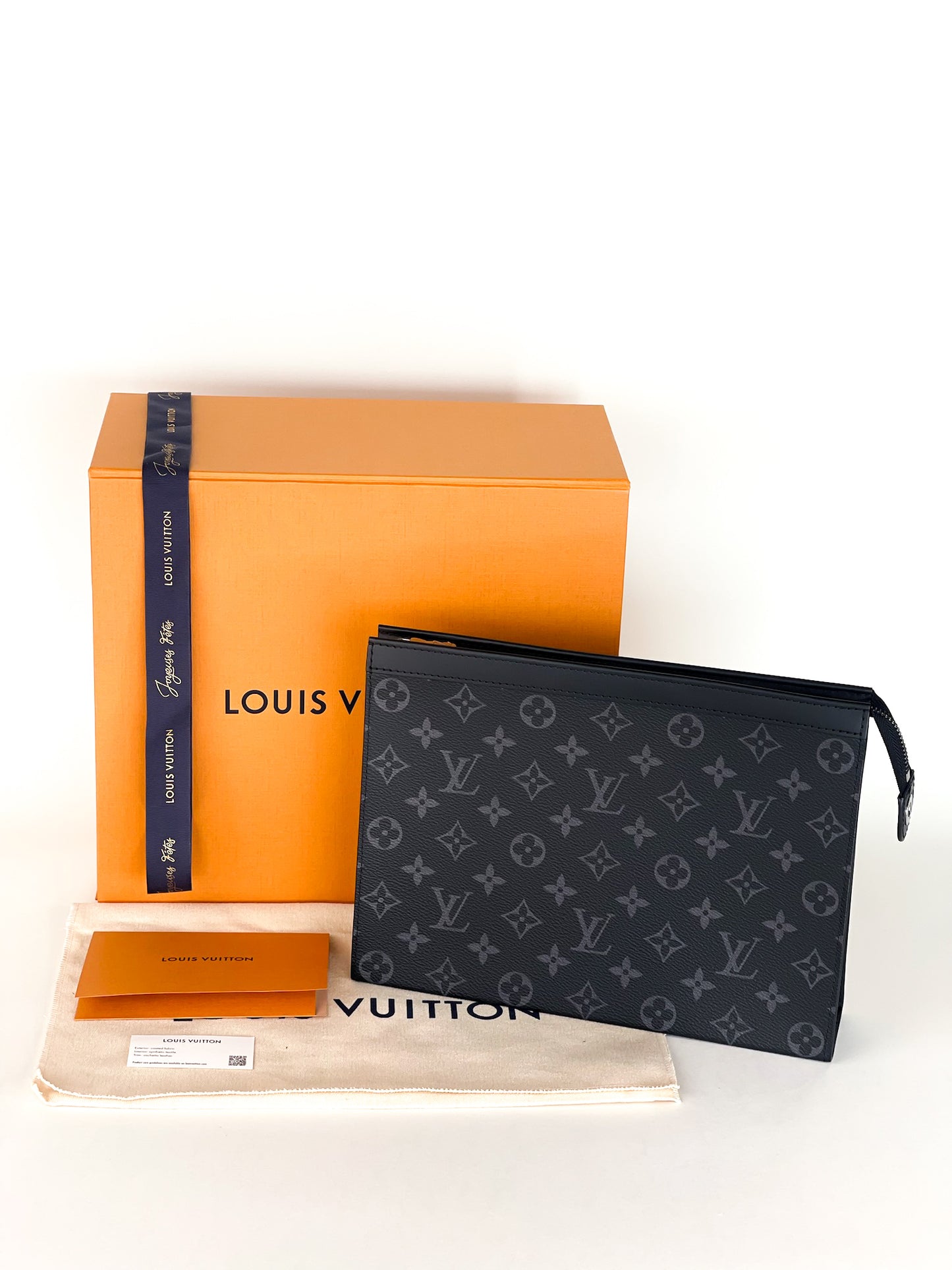 Louis Vuitton Pochette Voyage Monogram Eclipse