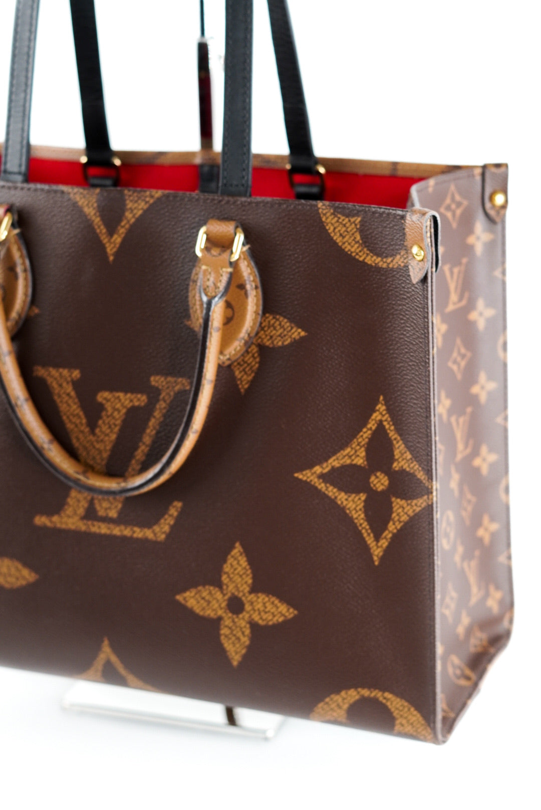 Louis Vuitton Reverse Monogram Giant Onthego MM