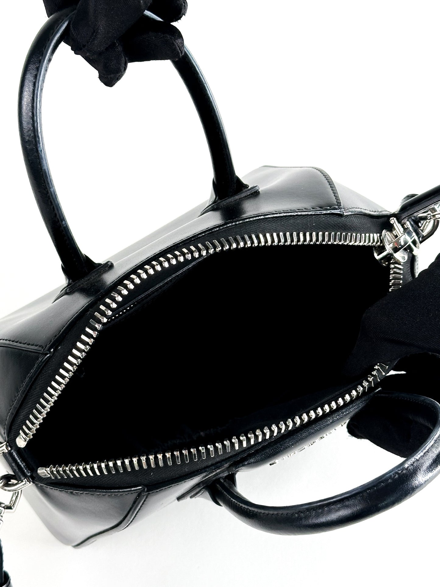 Givenchy Antigona Mini Black