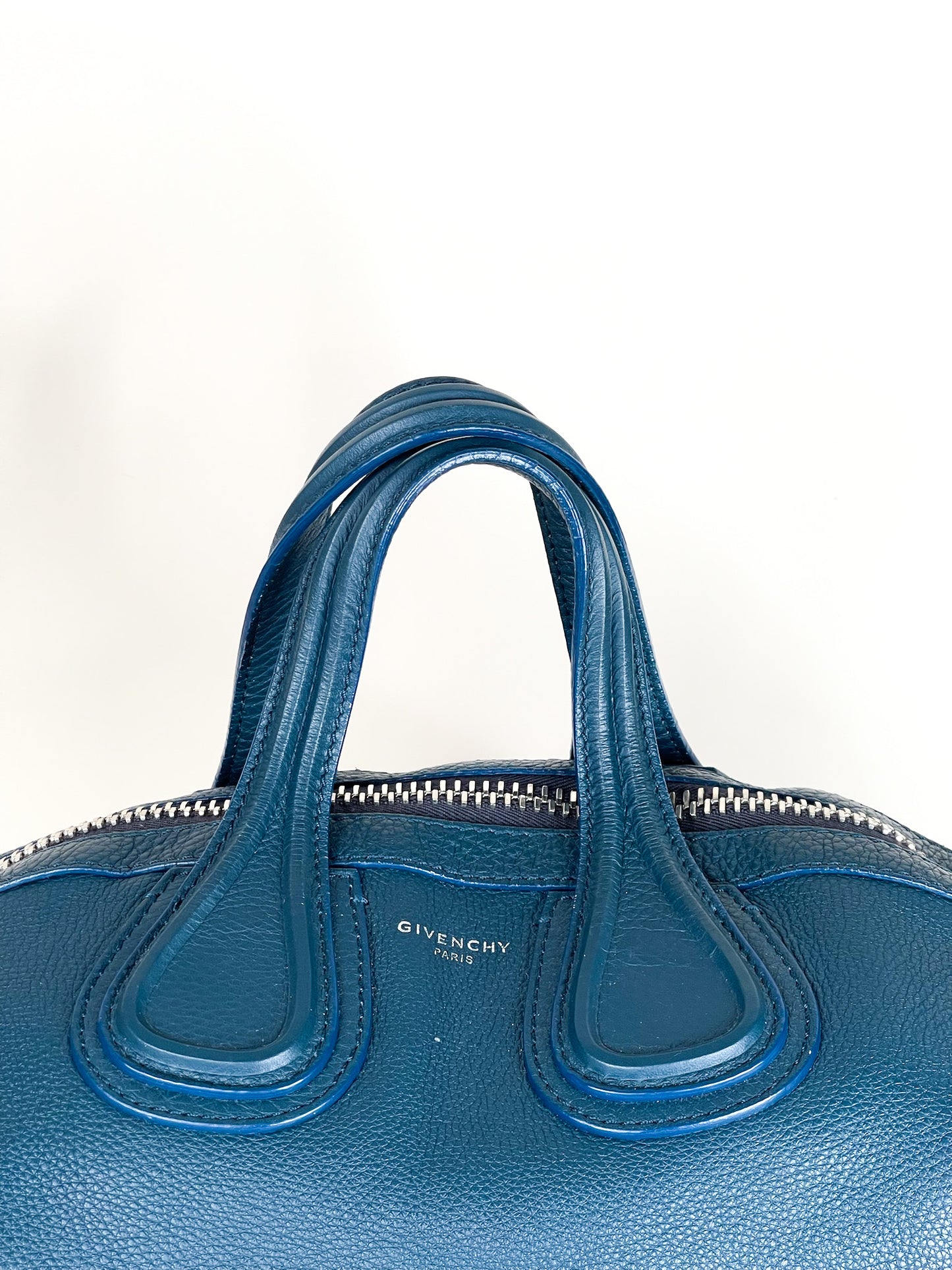 Givenchy Nightingale Small