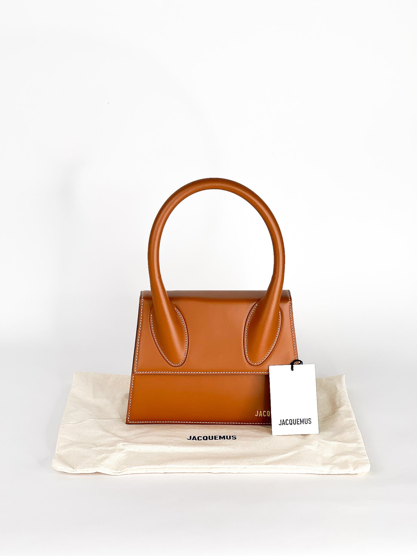 Jacquemus Le Grand Chiquito
Leather Bag