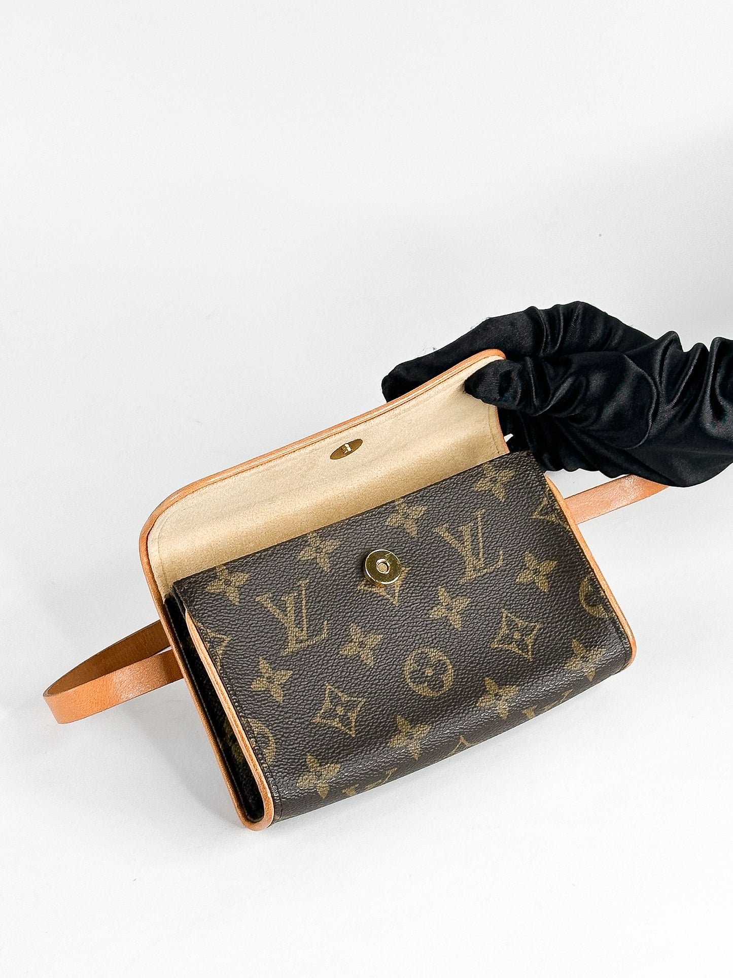Louis Vuitton Monogram Canvas Pochette Florentine Belt Bag
