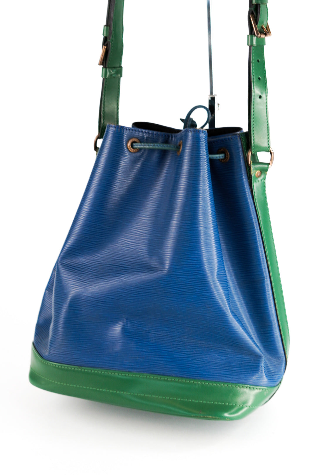 Louis Vuitton Epi Noe Bicolor Shoulder Bag