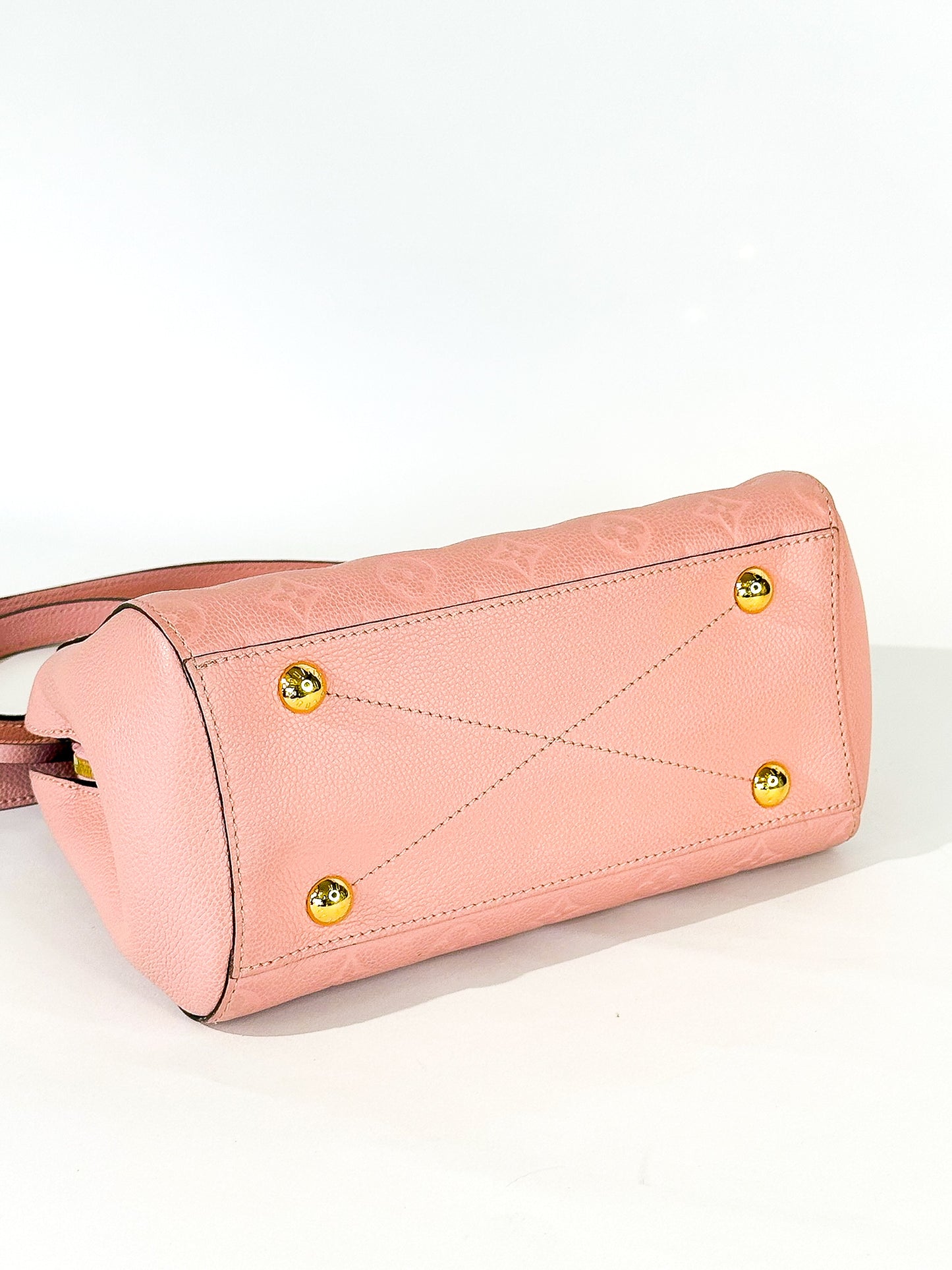 Louis Vuitton Monogram Empreinte
Montaigne BB Handbag
