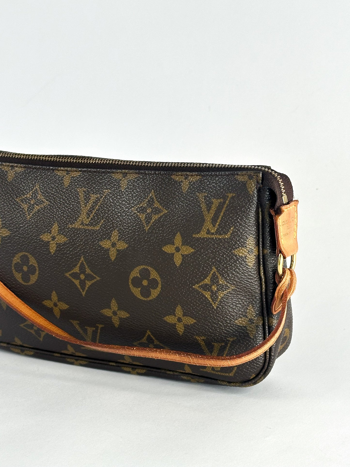 Louis Vuitton Pochette Accessoires