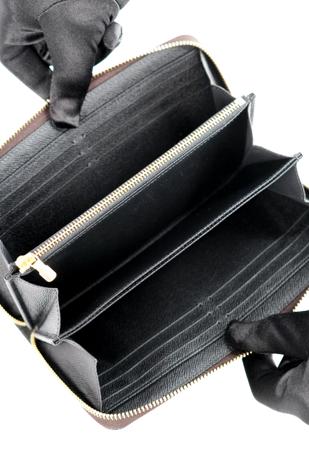 Louis Vuitton Giant Monogram Reverse Zippy wallet