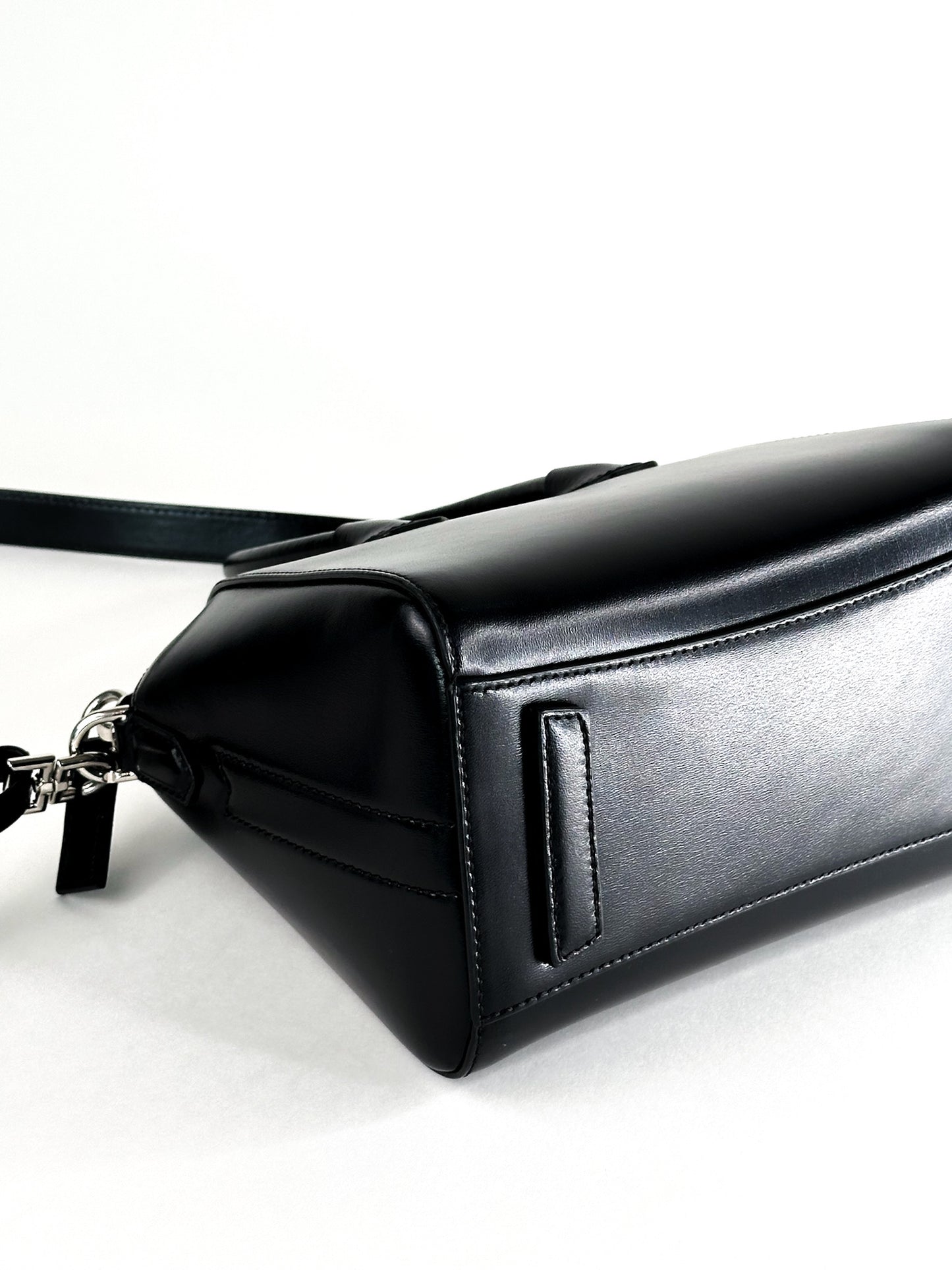 Givenchy Antigona Mini Black