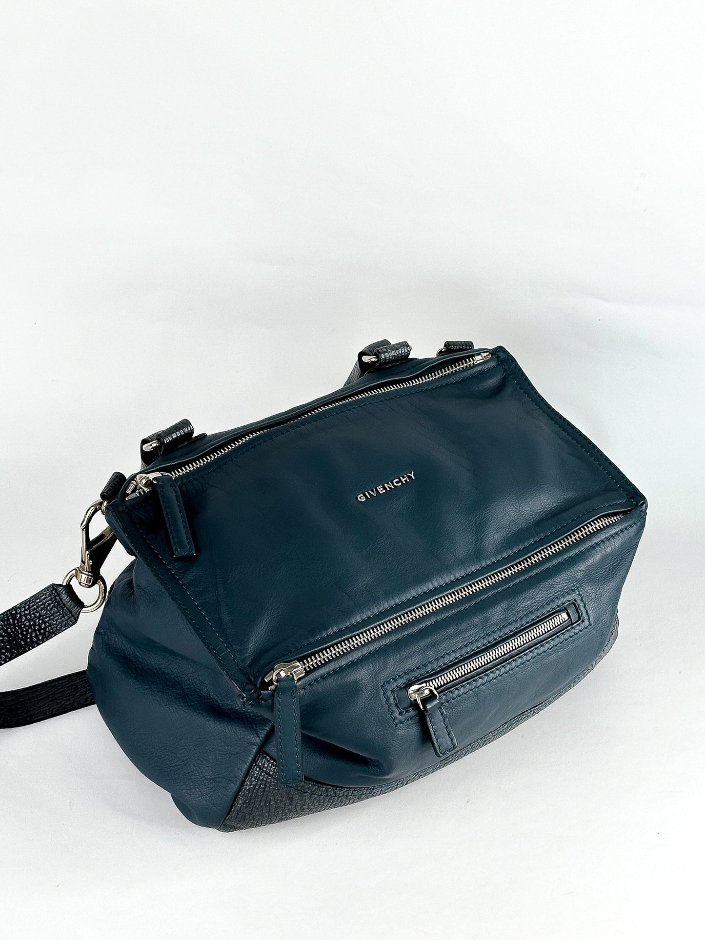 Givenchy Pandora Bag Medium