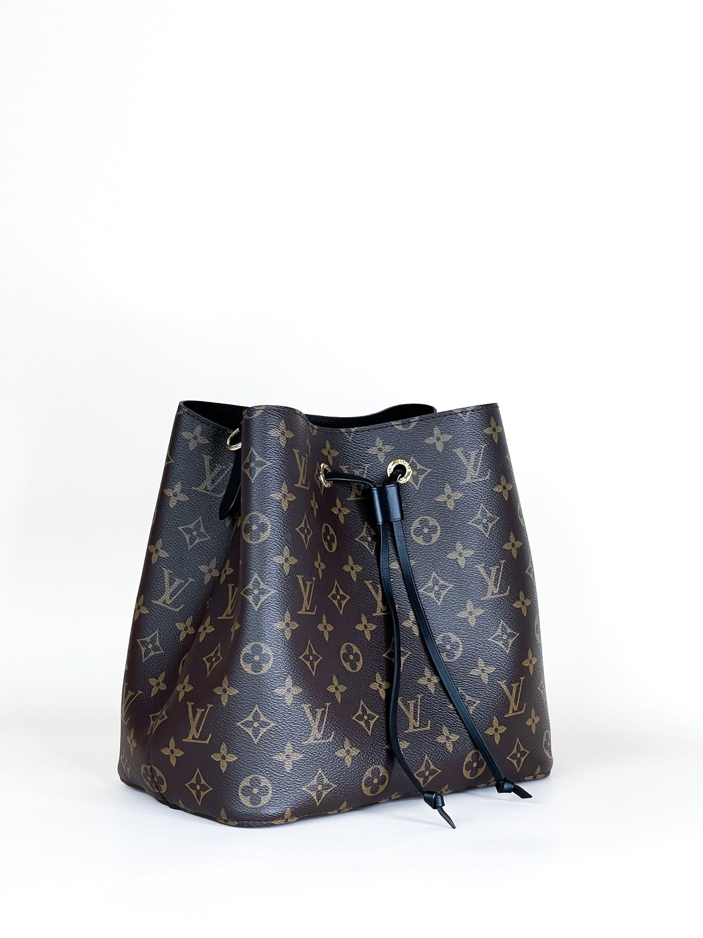 Louis Vuitton Monogram Noenoe MM