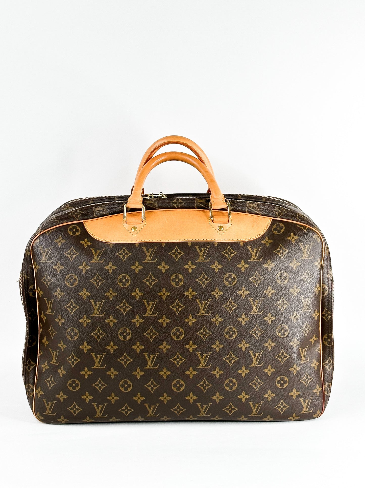 Louis Vuitton Vintage Monogram
Canvas Alize 24 Heures Weekender