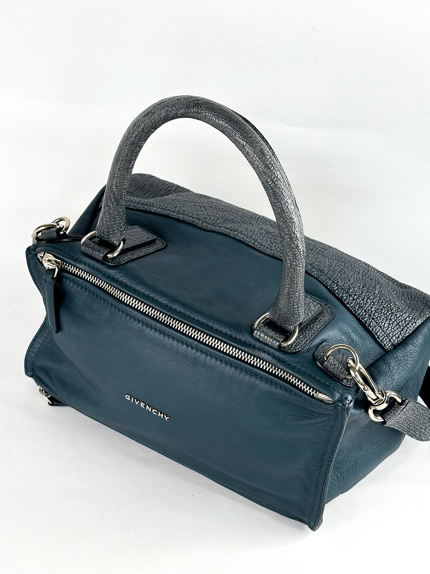 Givenchy Pandora Bag Medium
