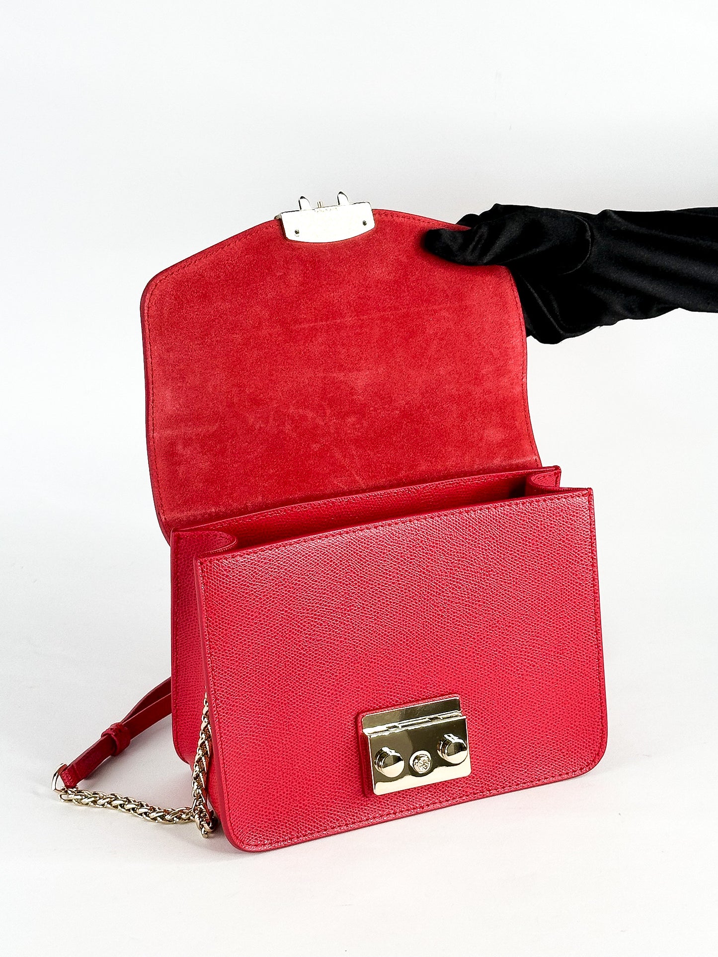 Furla Metropolis Crossbody Bag Small in Red