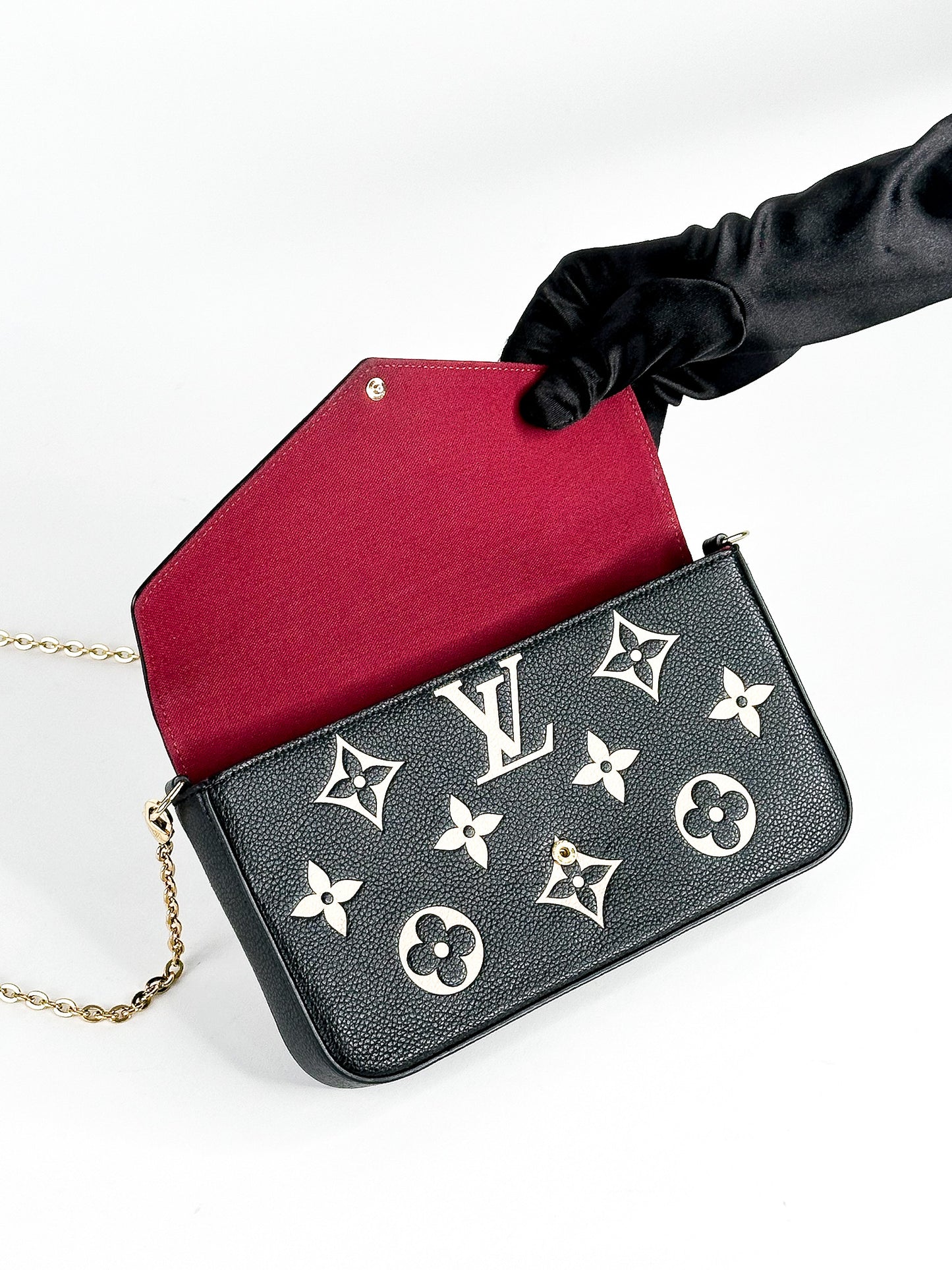 Louis Vuitton Felicie Pochette Empreinte Leather