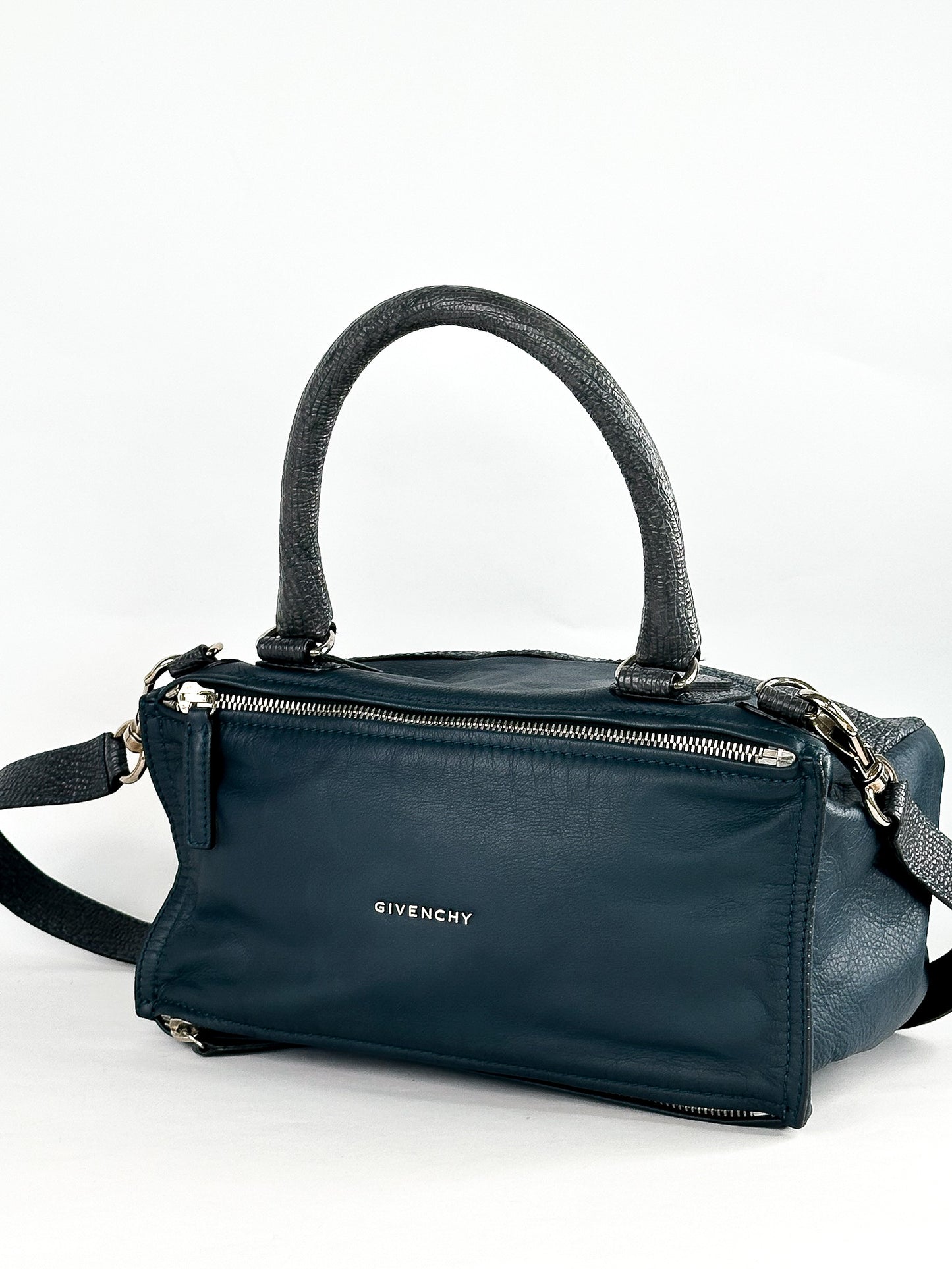 Givenchy Pandora Bag Medium