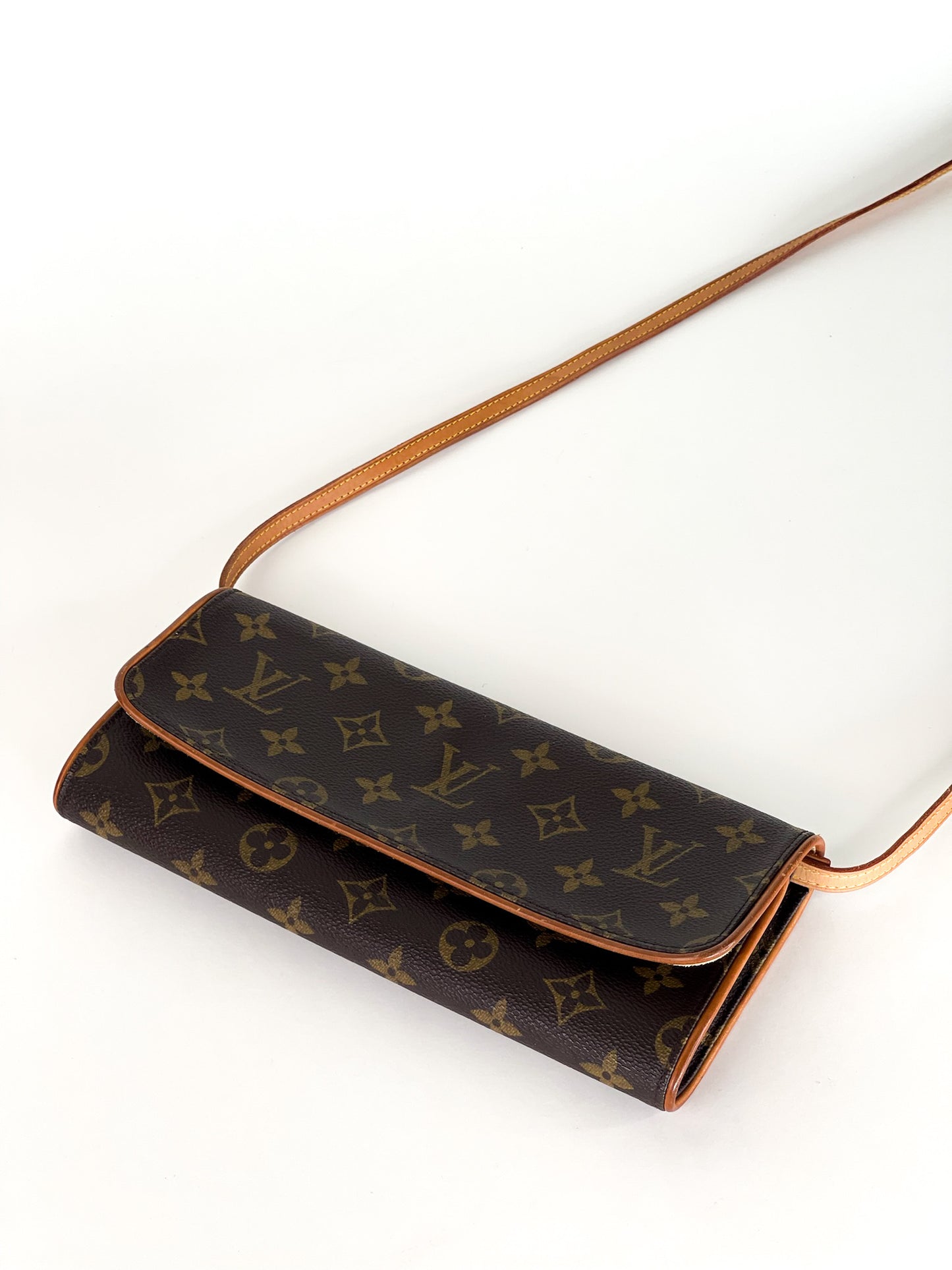 Louis Vuitton Monogram Pochette Twin