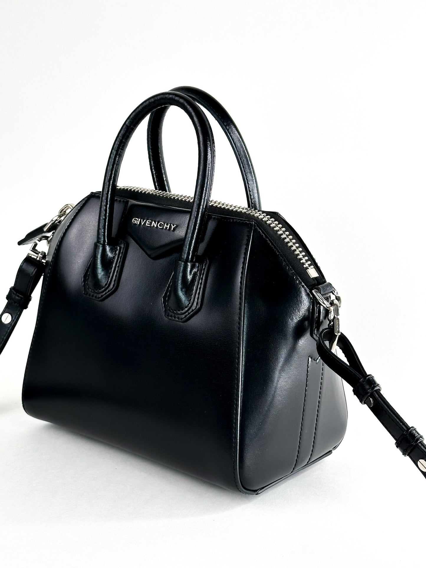 Givenchy Antigona Mini Black