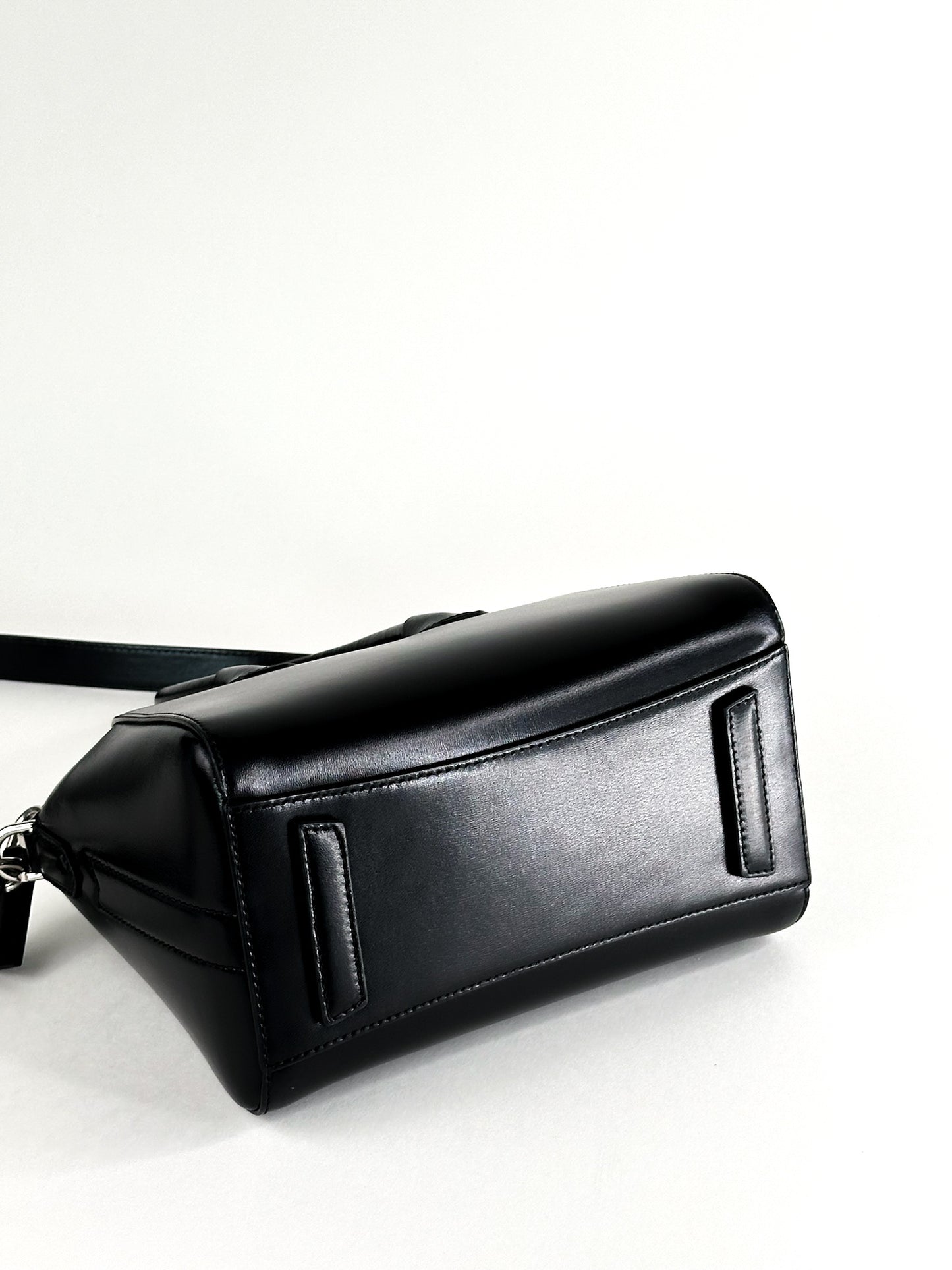Givenchy Antigona Mini Black