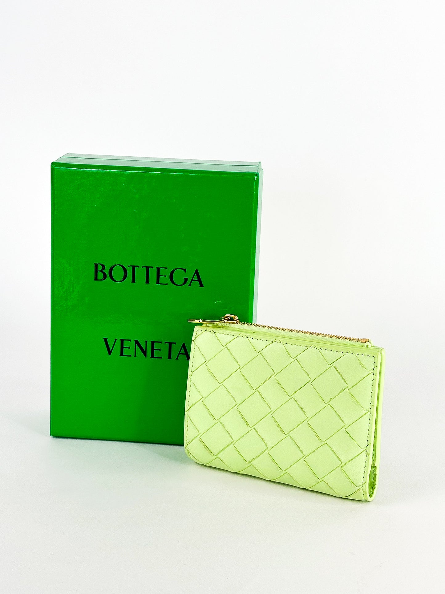 Bottega Veneta Intreccio Bifold Leather Wallet