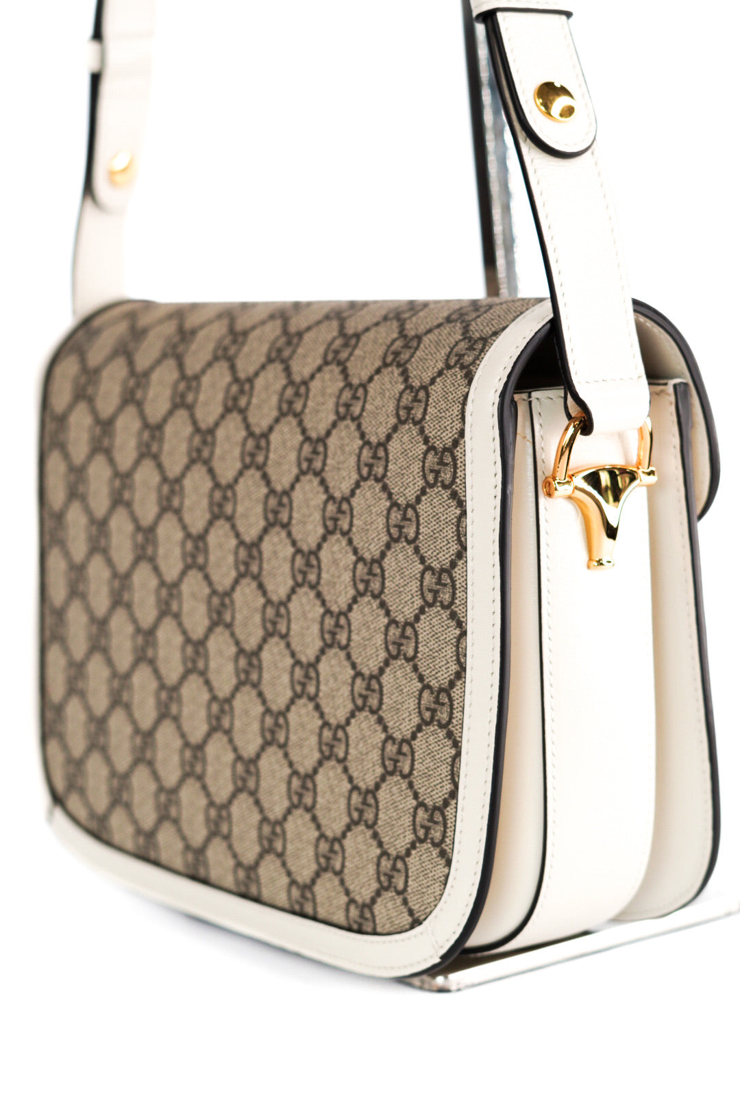 Gucci Beige/Off White GG Supreme Canvas and Leather Medium Horsebit 1955 Shoulder Bag