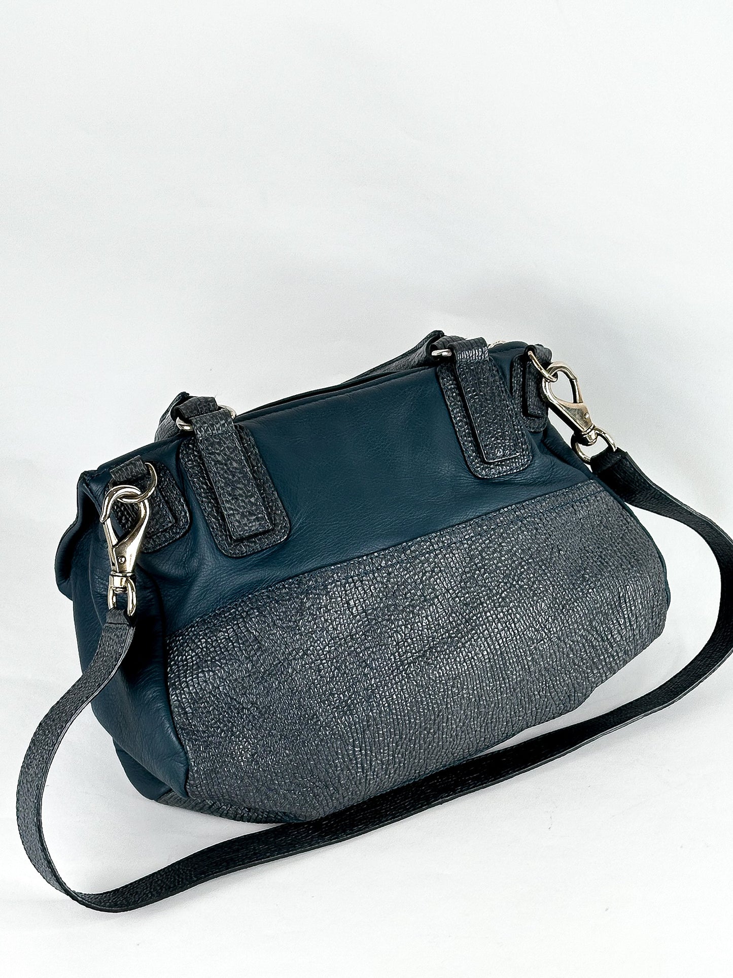Givenchy Pandora Bag Medium