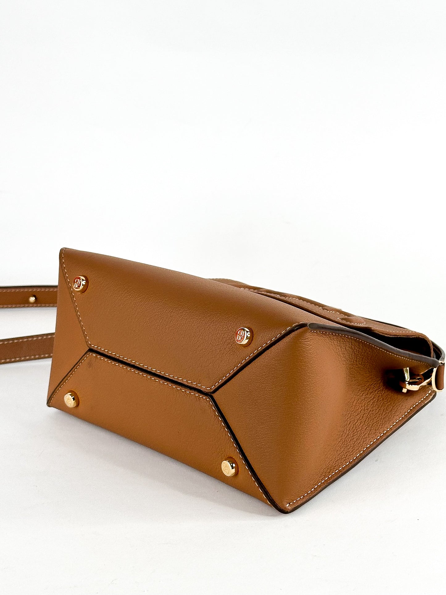 Carolina Herrera Doma Insignia Satchel Small in Cognac