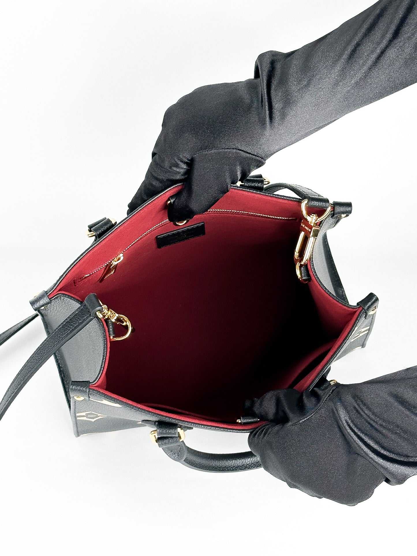 Louis Vuitton OnTheGo PM