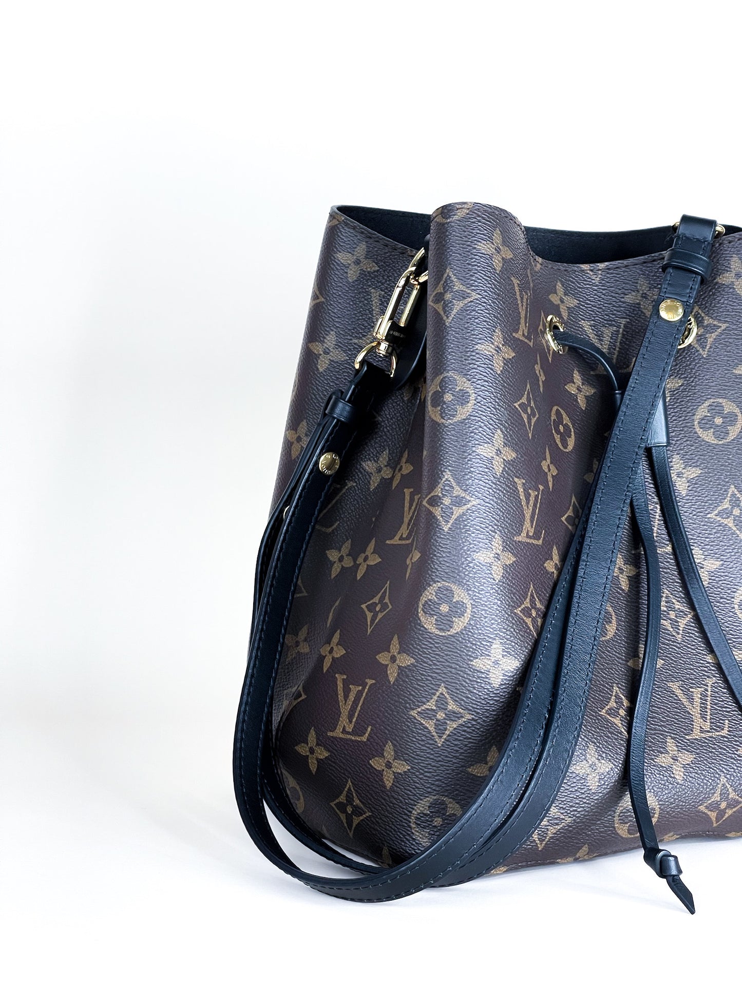 Louis Vuitton Monogram Noenoe MM