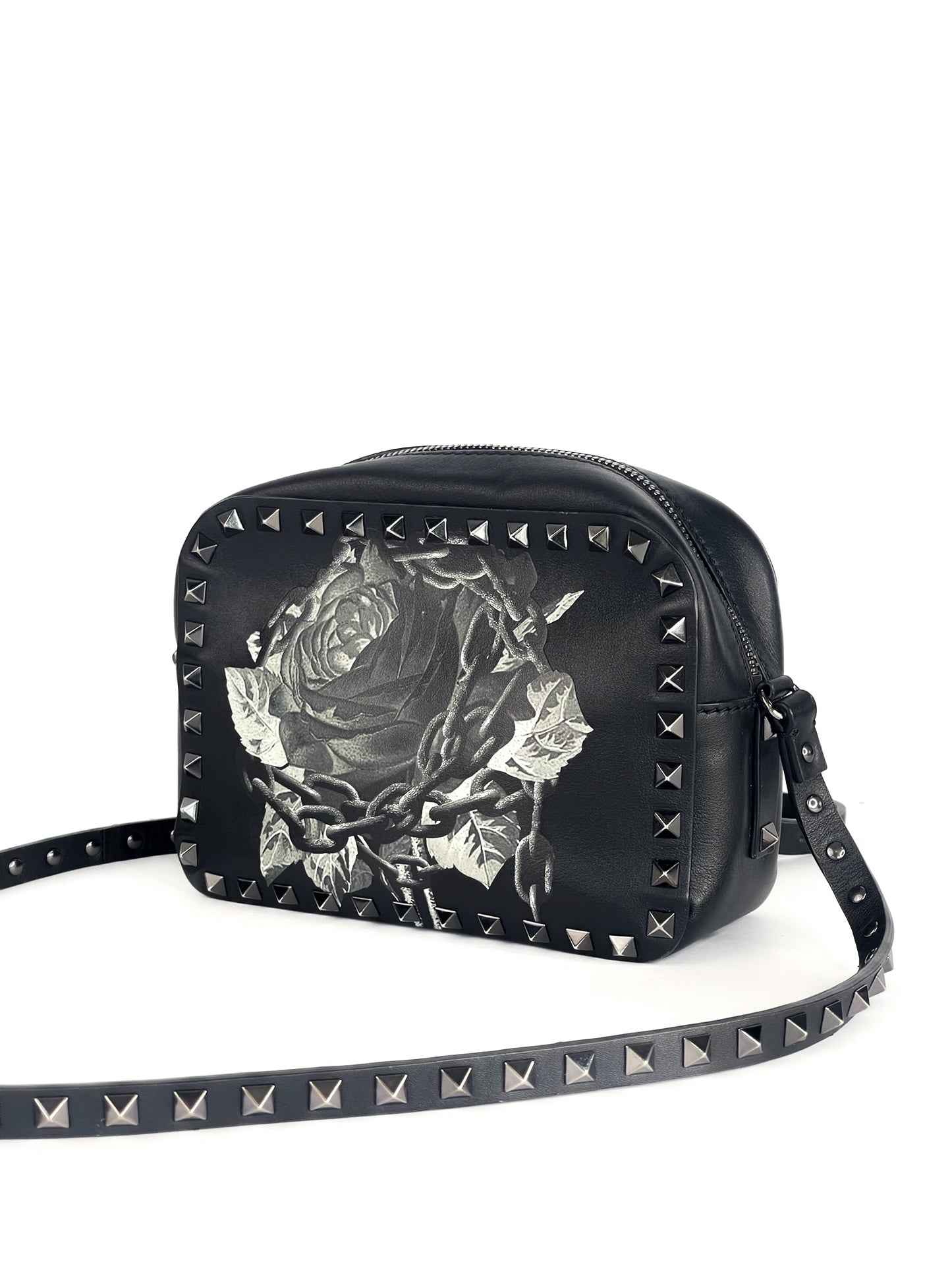 Valentino Garavani X UNDERCOVER Calfskin Rockstud Rose Print Camera Crossbody Bag Black Limited Edition