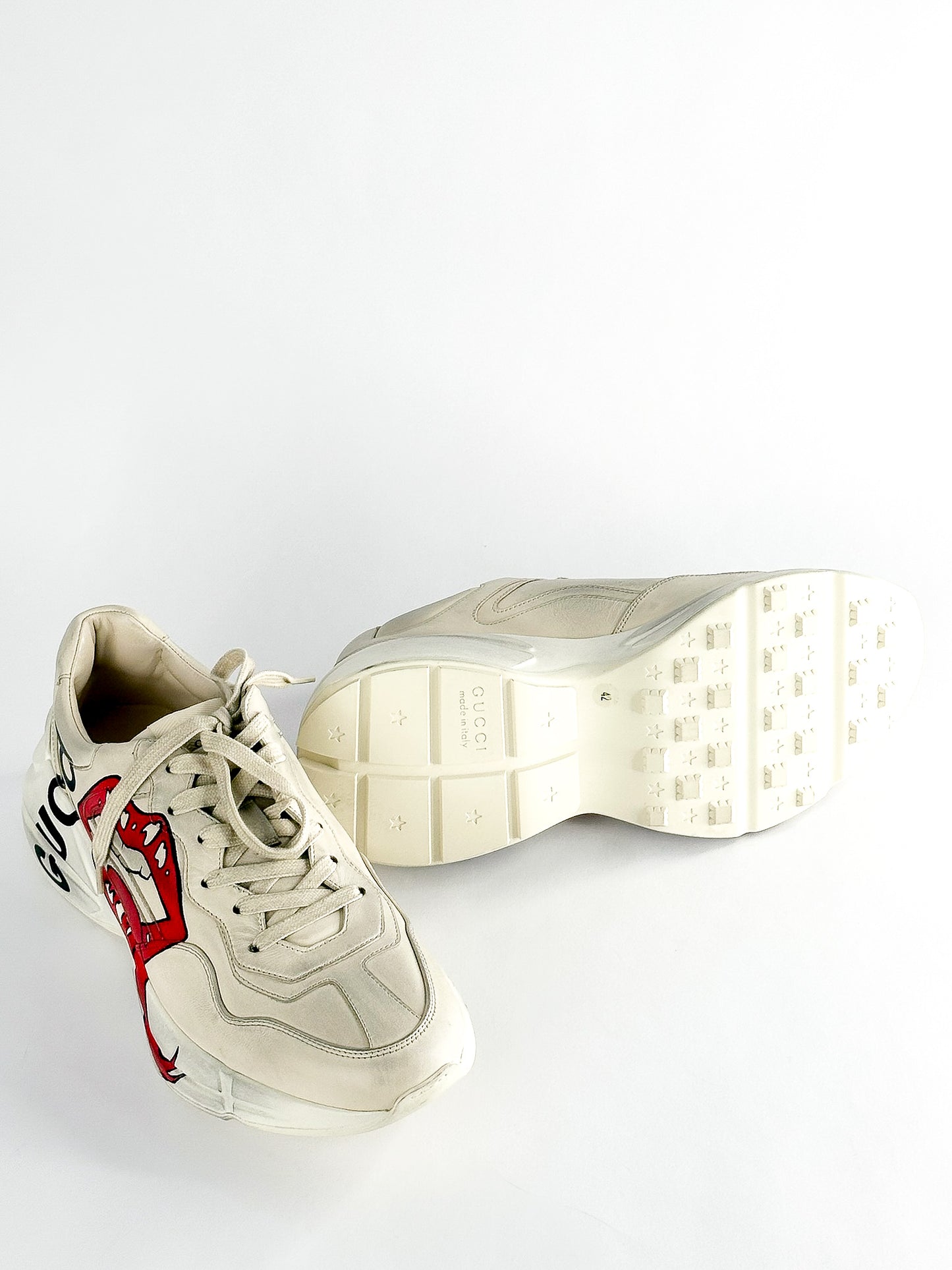 Gucci Cream Leather Rhyton Lace Up Sneakers Size 42