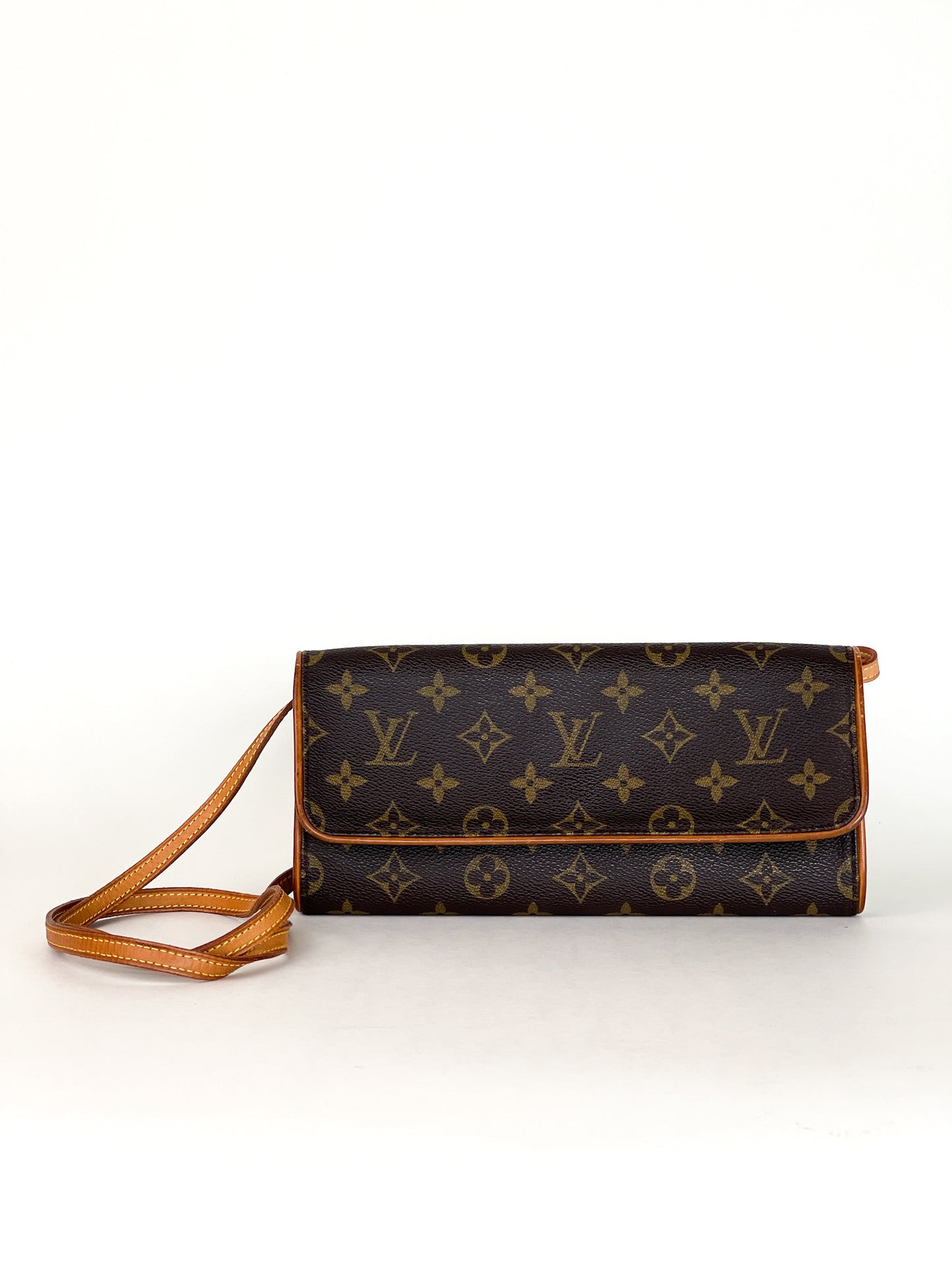 Louis Vuitton Monogram Pochette Twin