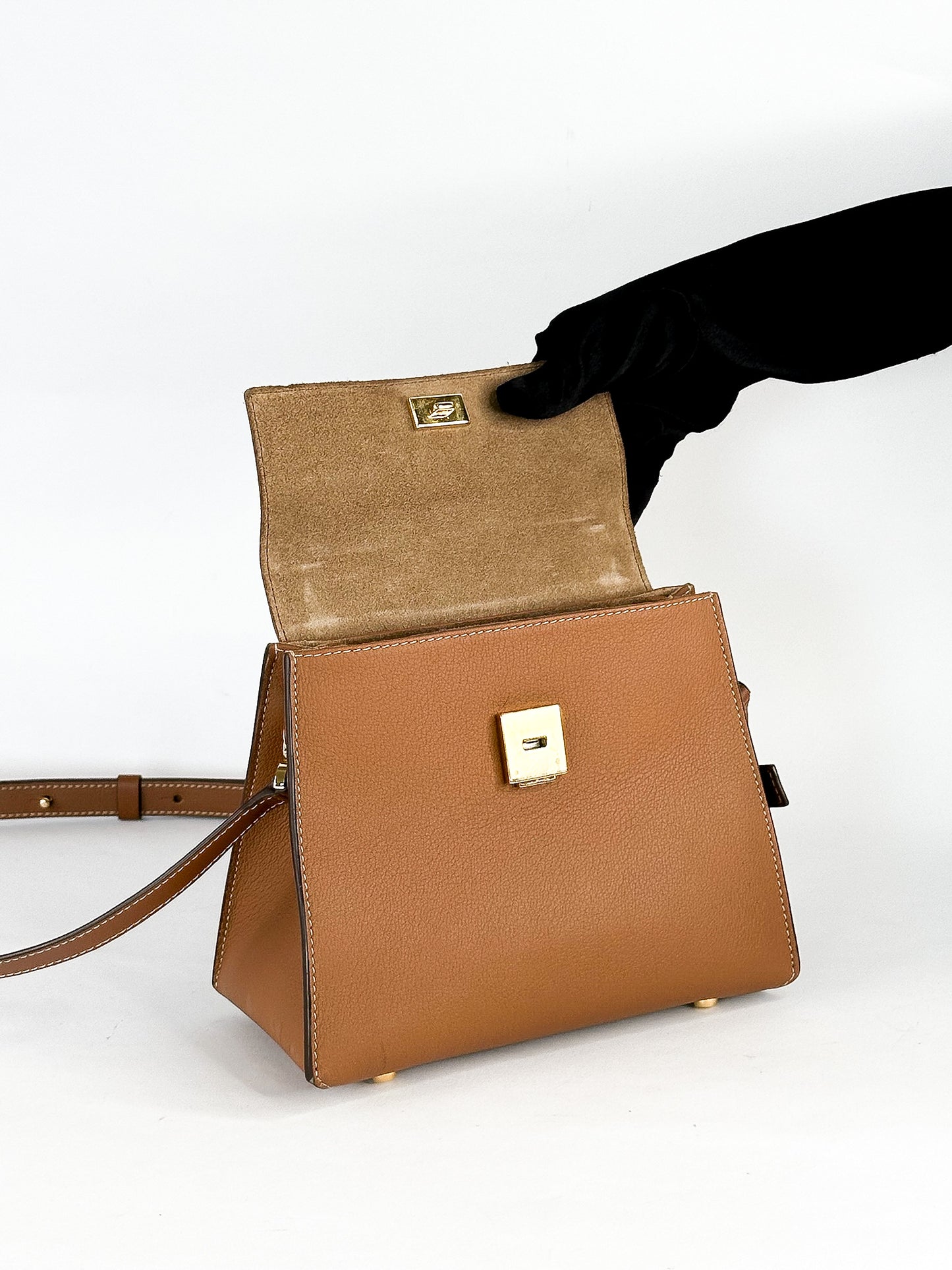 Carolina Herrera Doma Insignia Satchel Small in Cognac