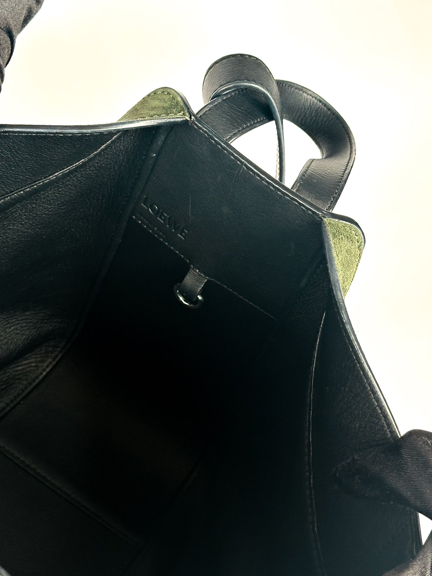 Loewe Hammock Medium Bag in Army
Vintage Khaki & Black