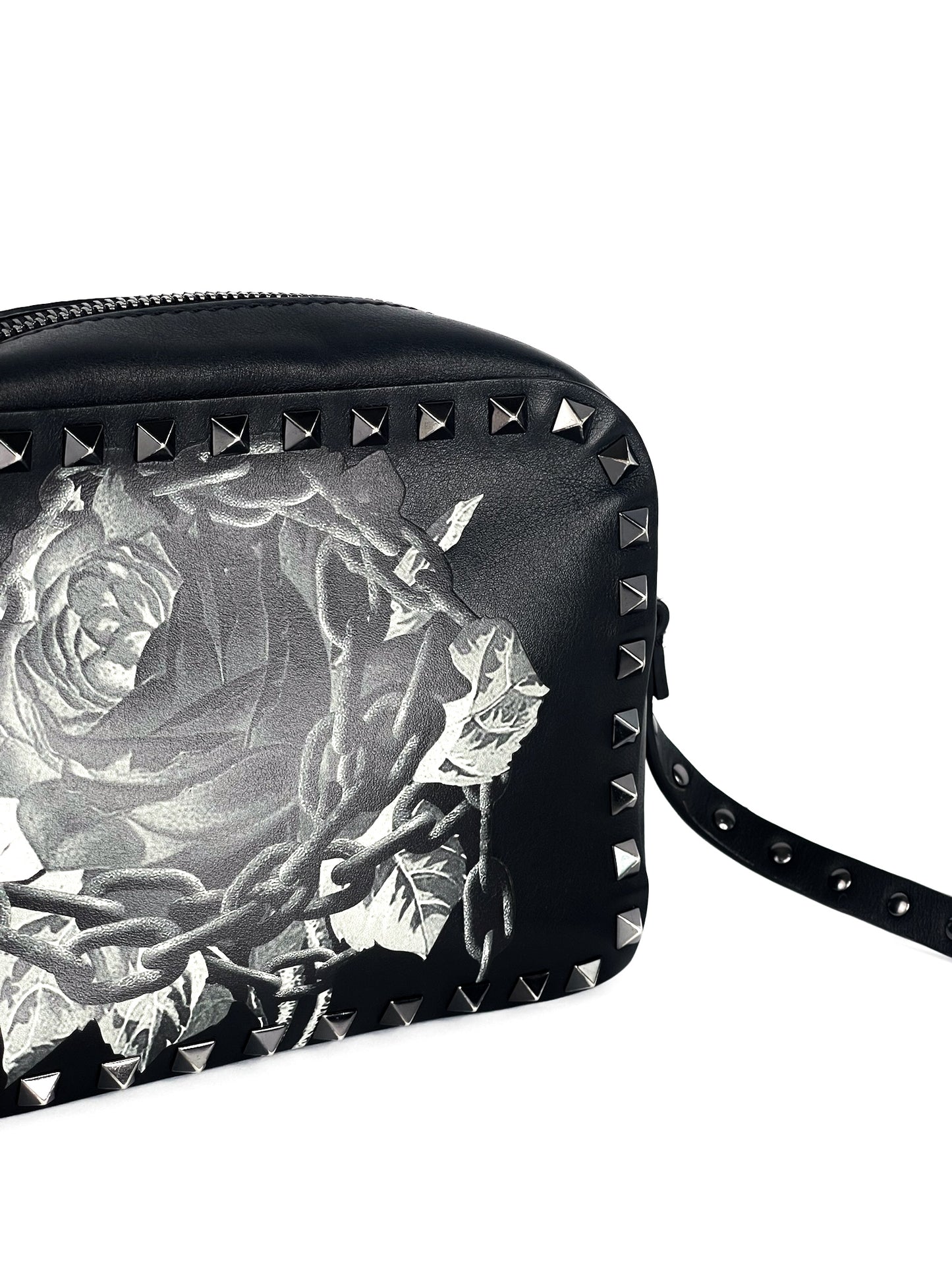 Valentino Garavani X UNDERCOVER Calfskin Rockstud Rose Print Camera Crossbody Bag Black Limited Edition