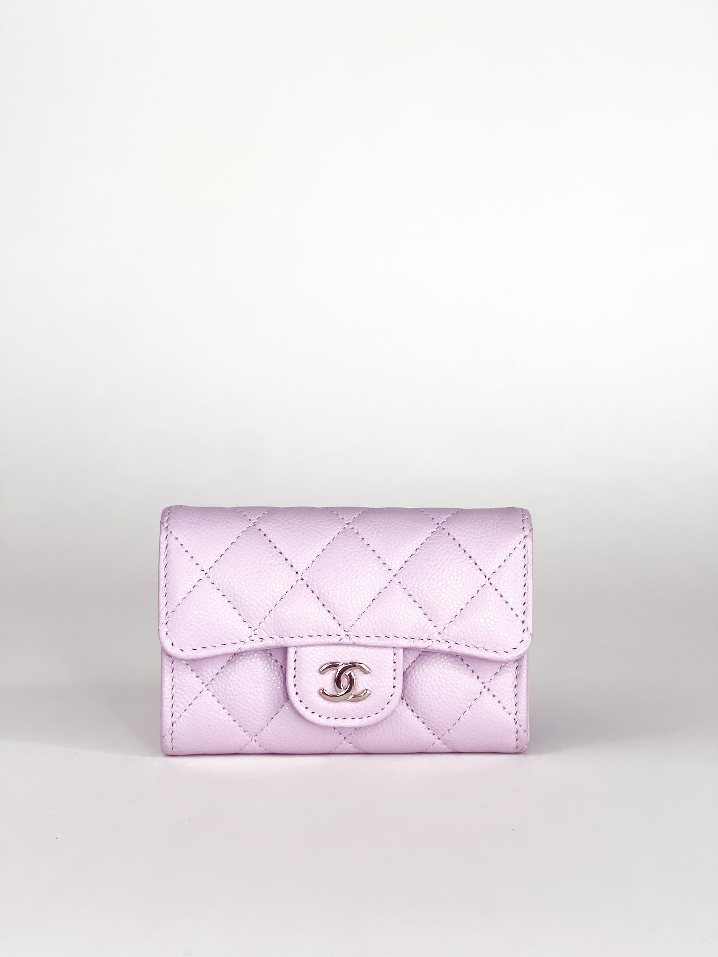 Chanel Caviar Quilted Flap Card Holder in Lilac