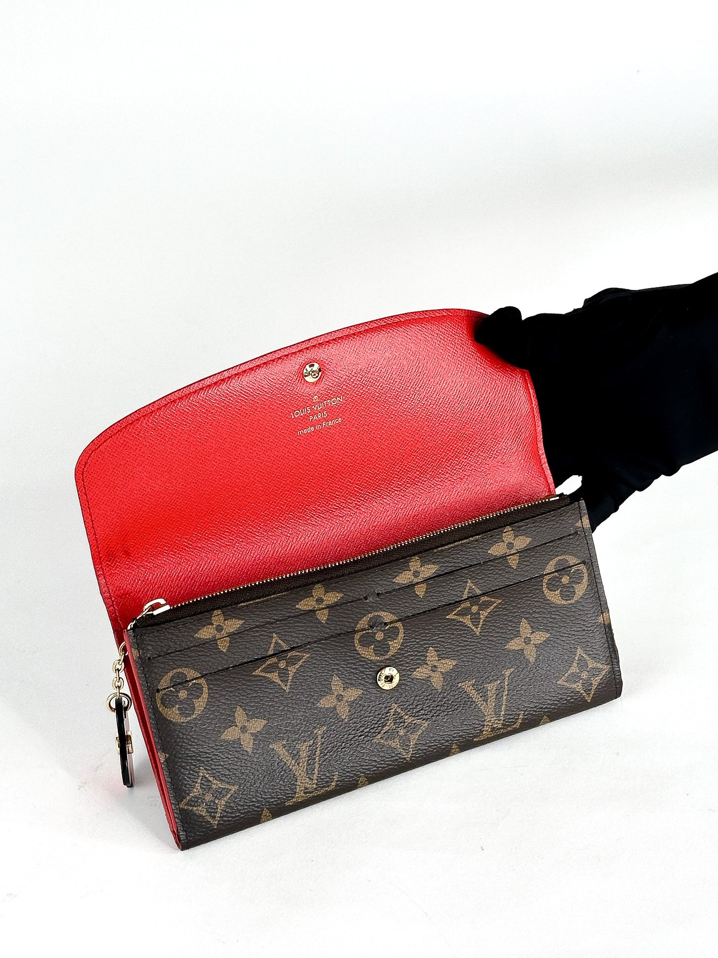 Louis Vuitton Monogram Portefeuille Emily Flower Motif
Bifold Long Wallet Poppy Red