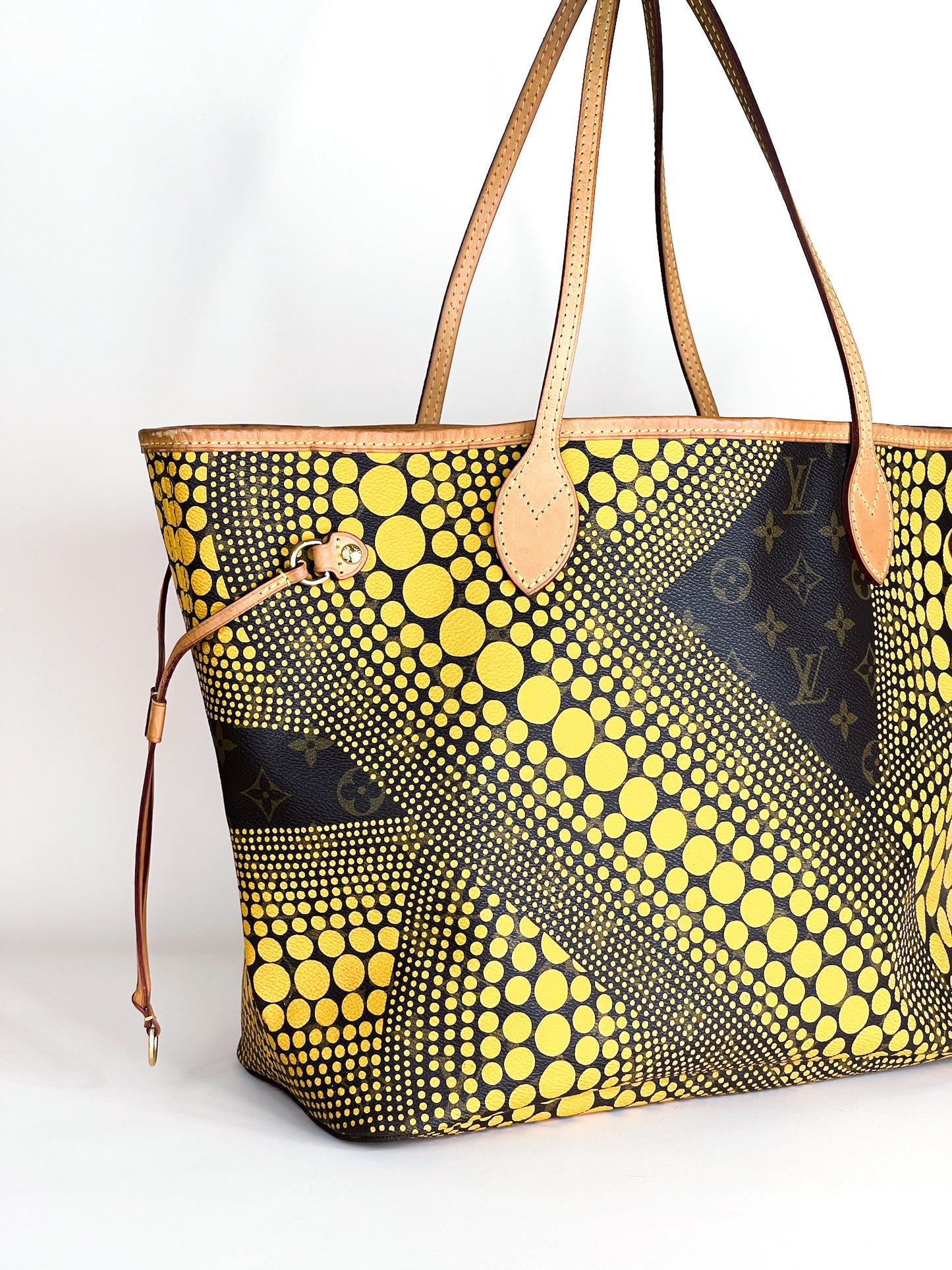 Louis Vuitton Neverfull Yayoi Kusama X Limited Edition Wave Monogram MM Tote Bag