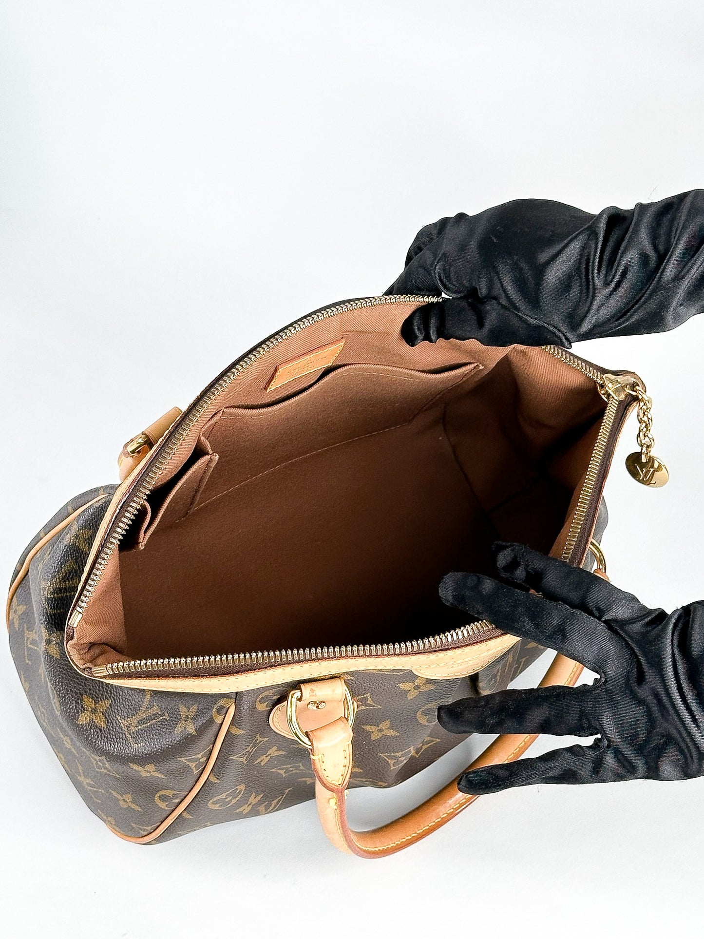 Louis Vuitton Monogram Tivoli PM