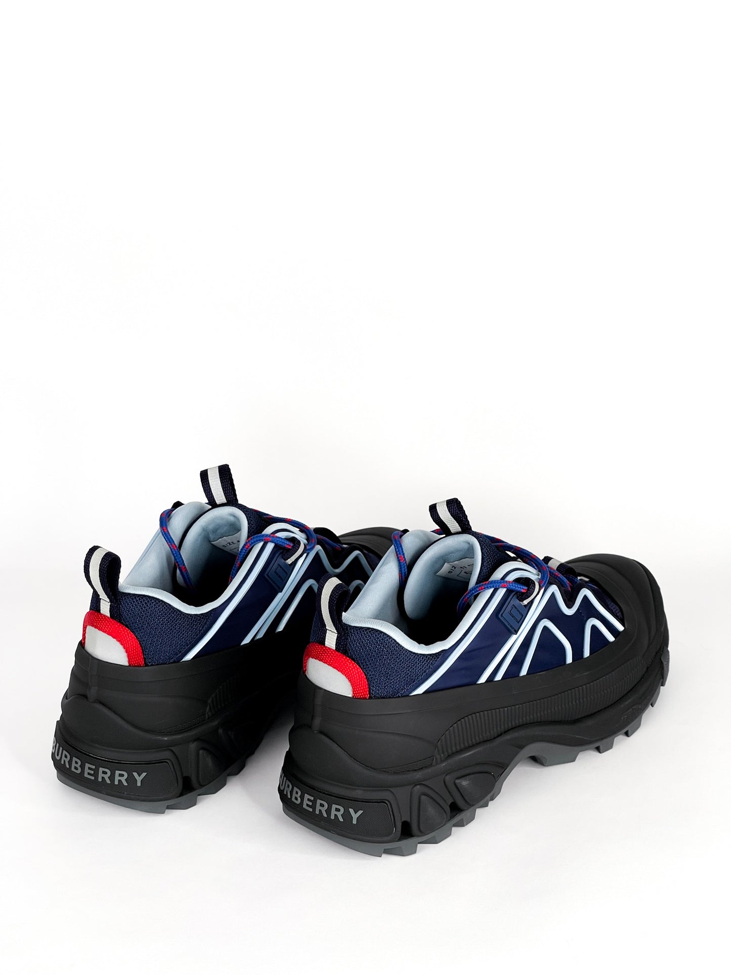 Burberry Arthur Story Low Top Sneakers Size Euro 41