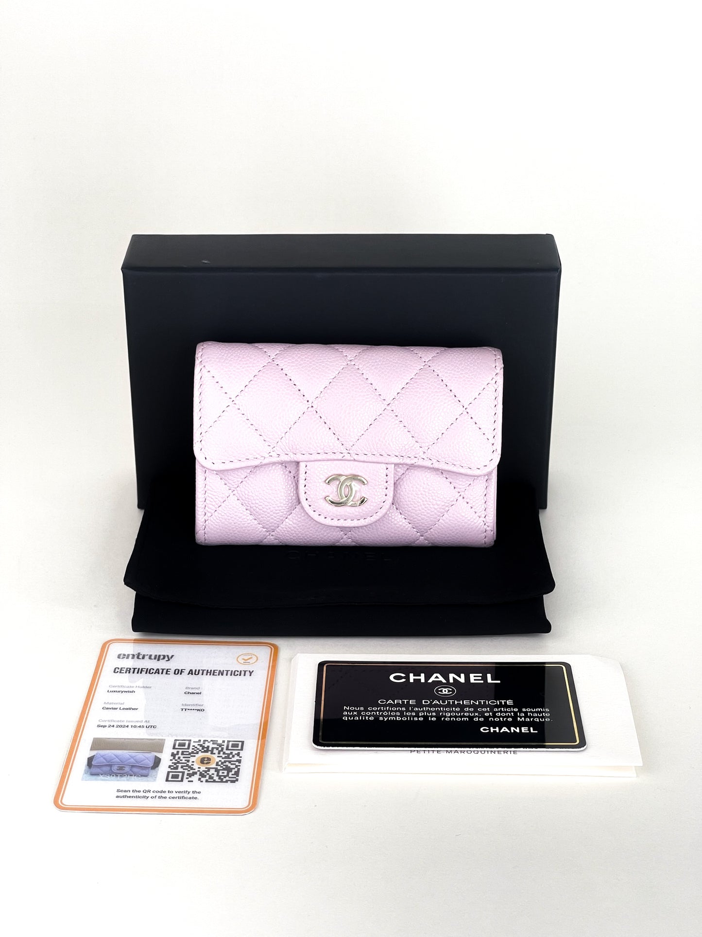 Chanel Caviar Quilted Flap Card Holder in Lilac