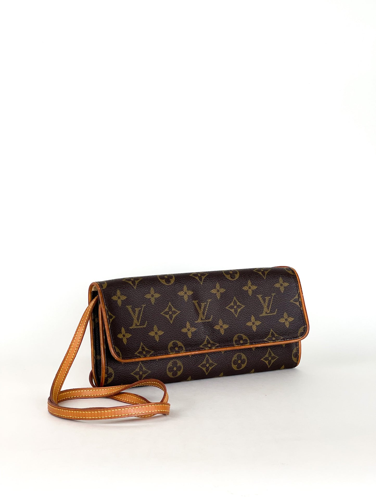 Louis Vuitton Monogram Pochette Twin