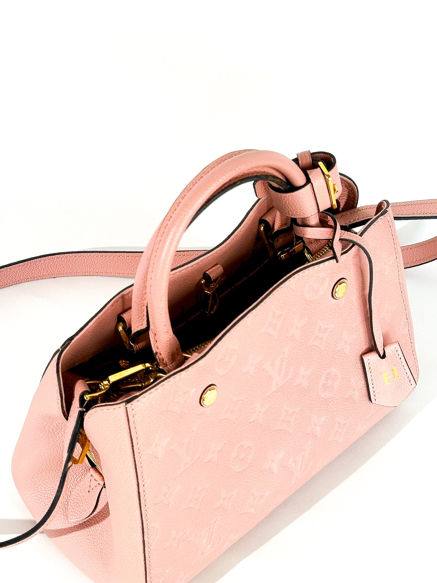 Louis Vuitton Monogram Empreinte
Montaigne BB Handbag