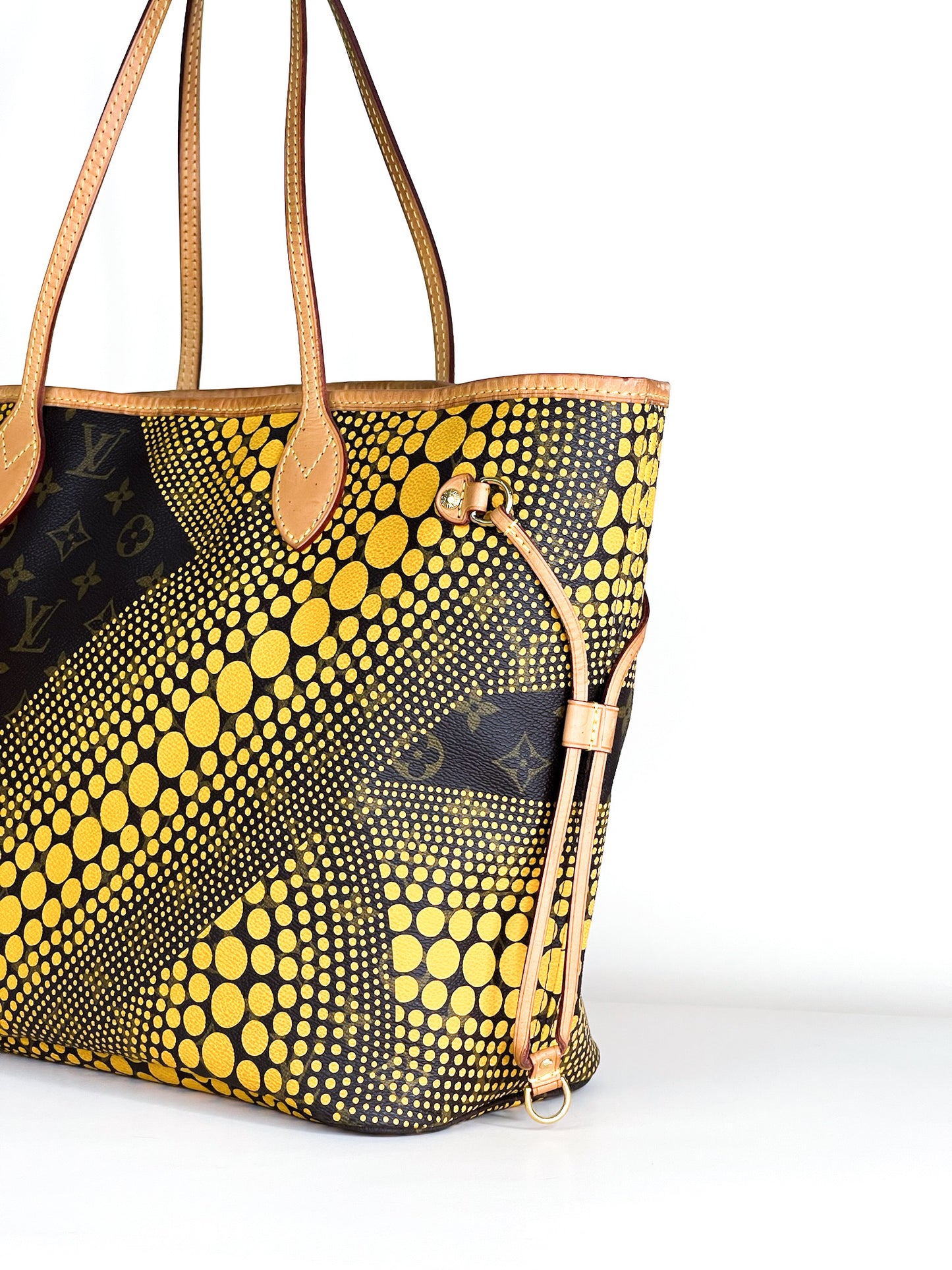 Louis Vuitton Neverfull Yayoi Kusama X Limited Edition Wave Monogram MM Tote Bag