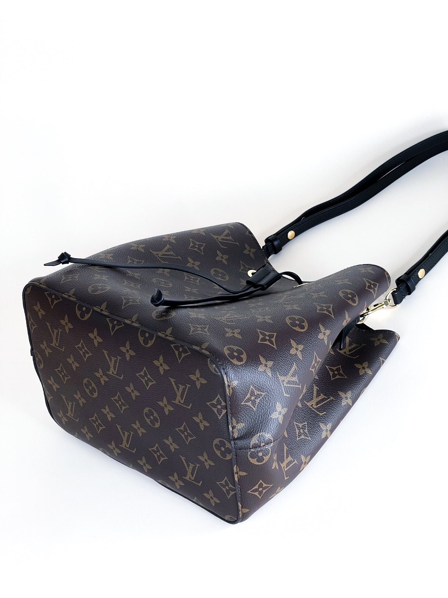 Louis Vuitton Monogram Noenoe MM