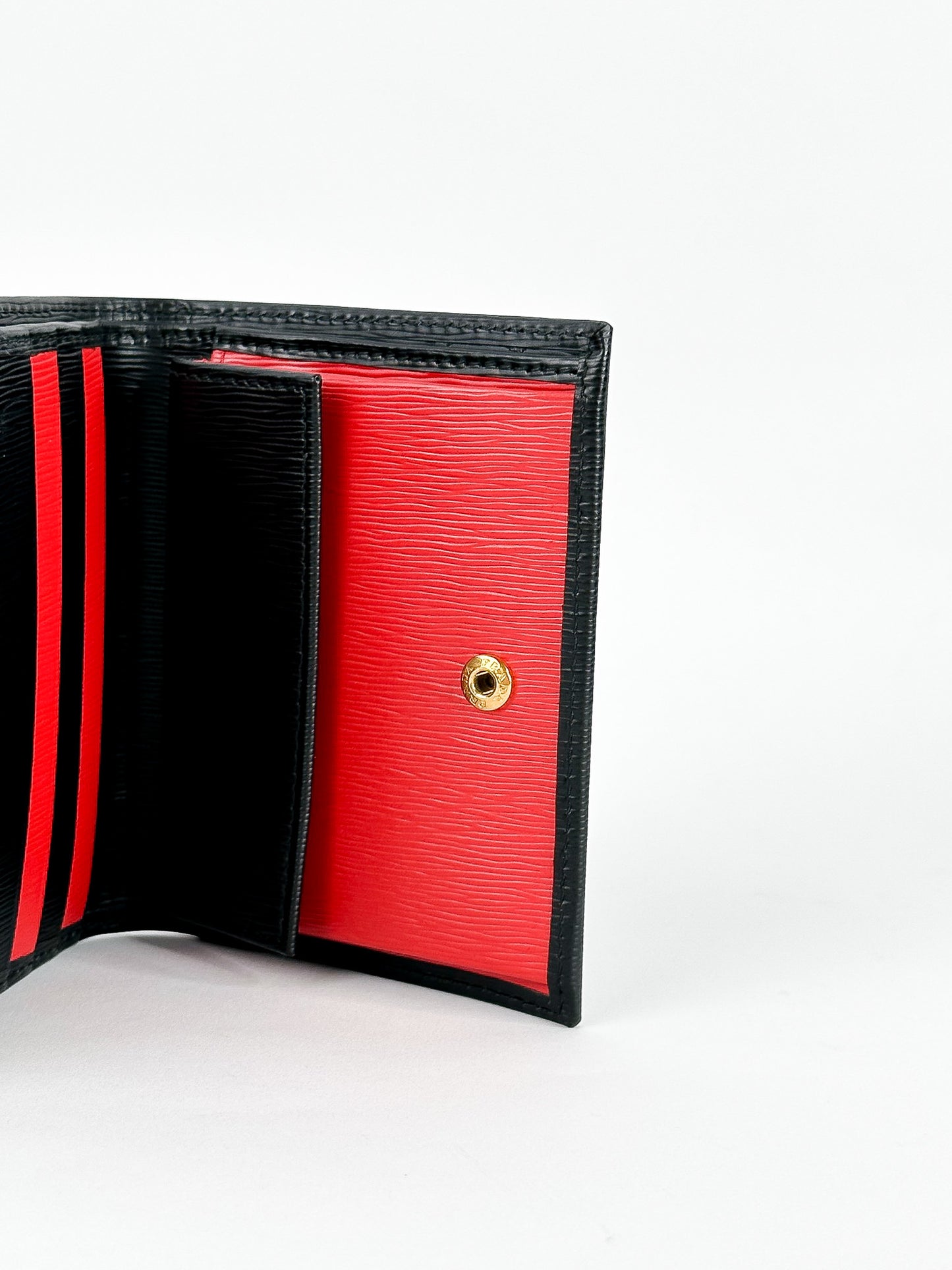 Prada Wallet Vitello Move Compact