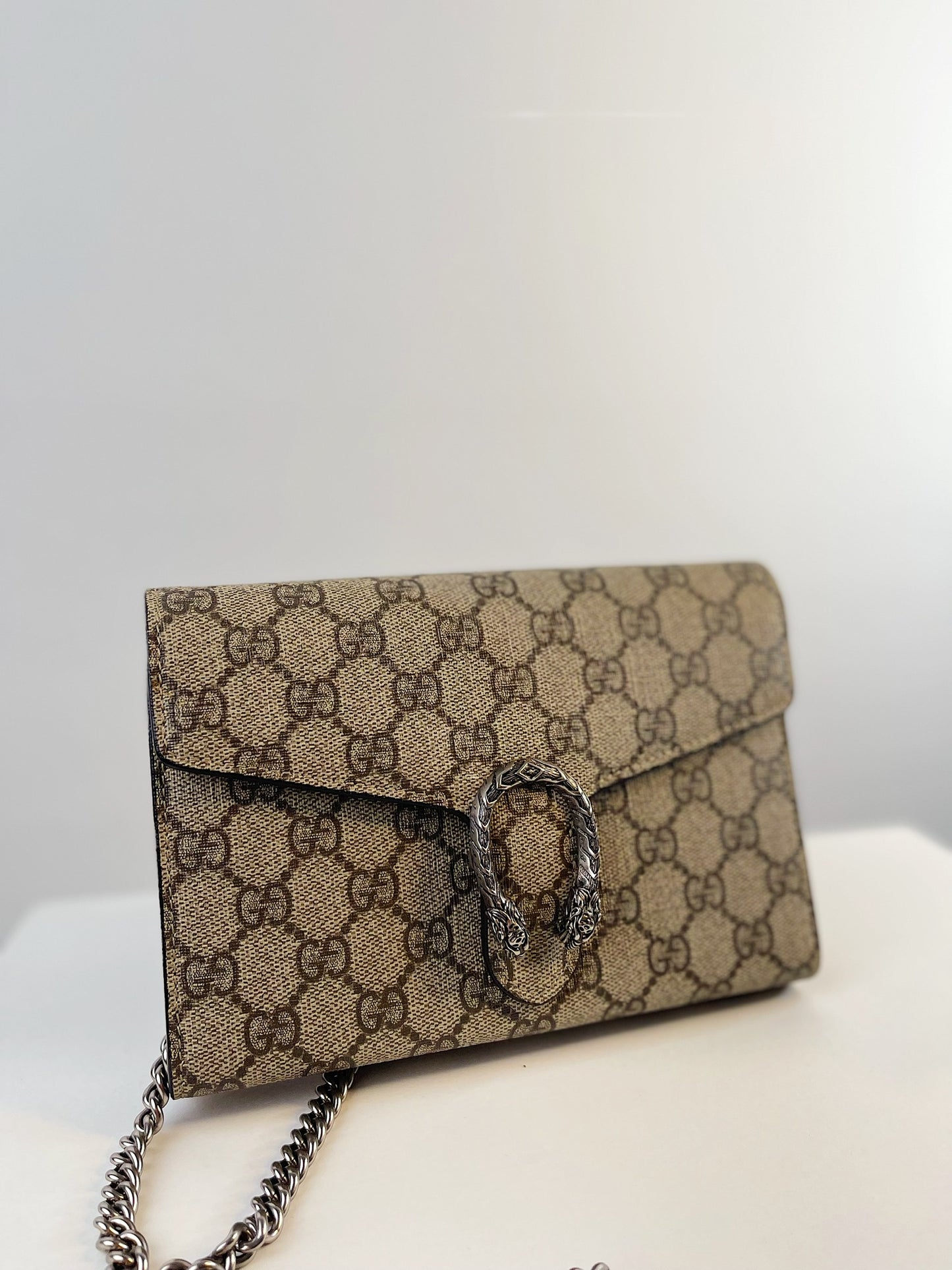 Dionysus GG Supreme Chain Wallet