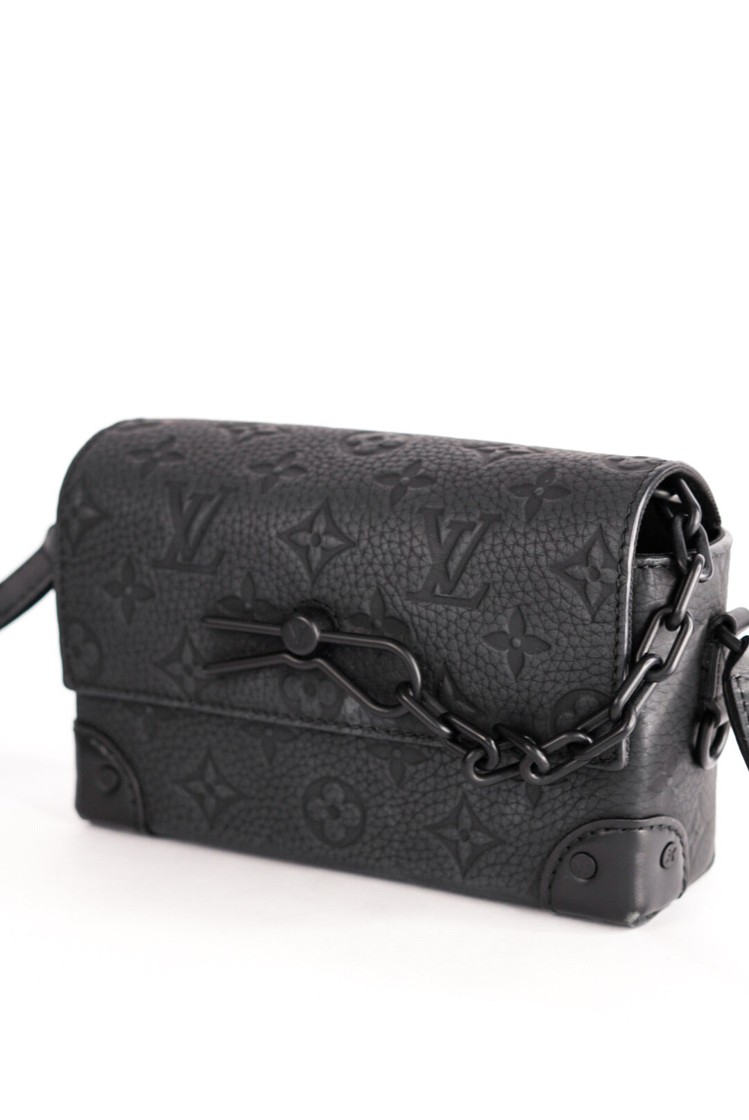 Louis Vuitton Steamer Wearable Wallet