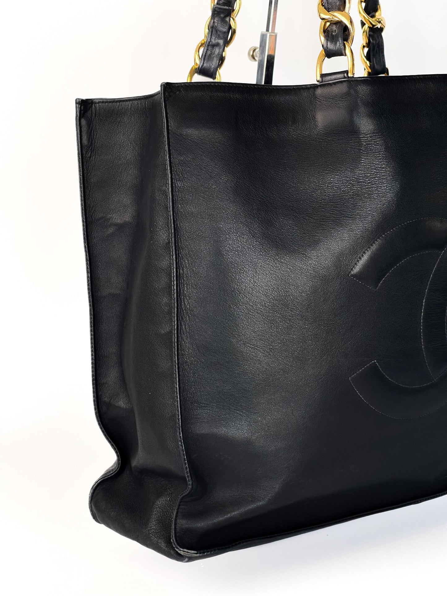 Chanel Vintage CC Logo Chain Tote Bag GHW