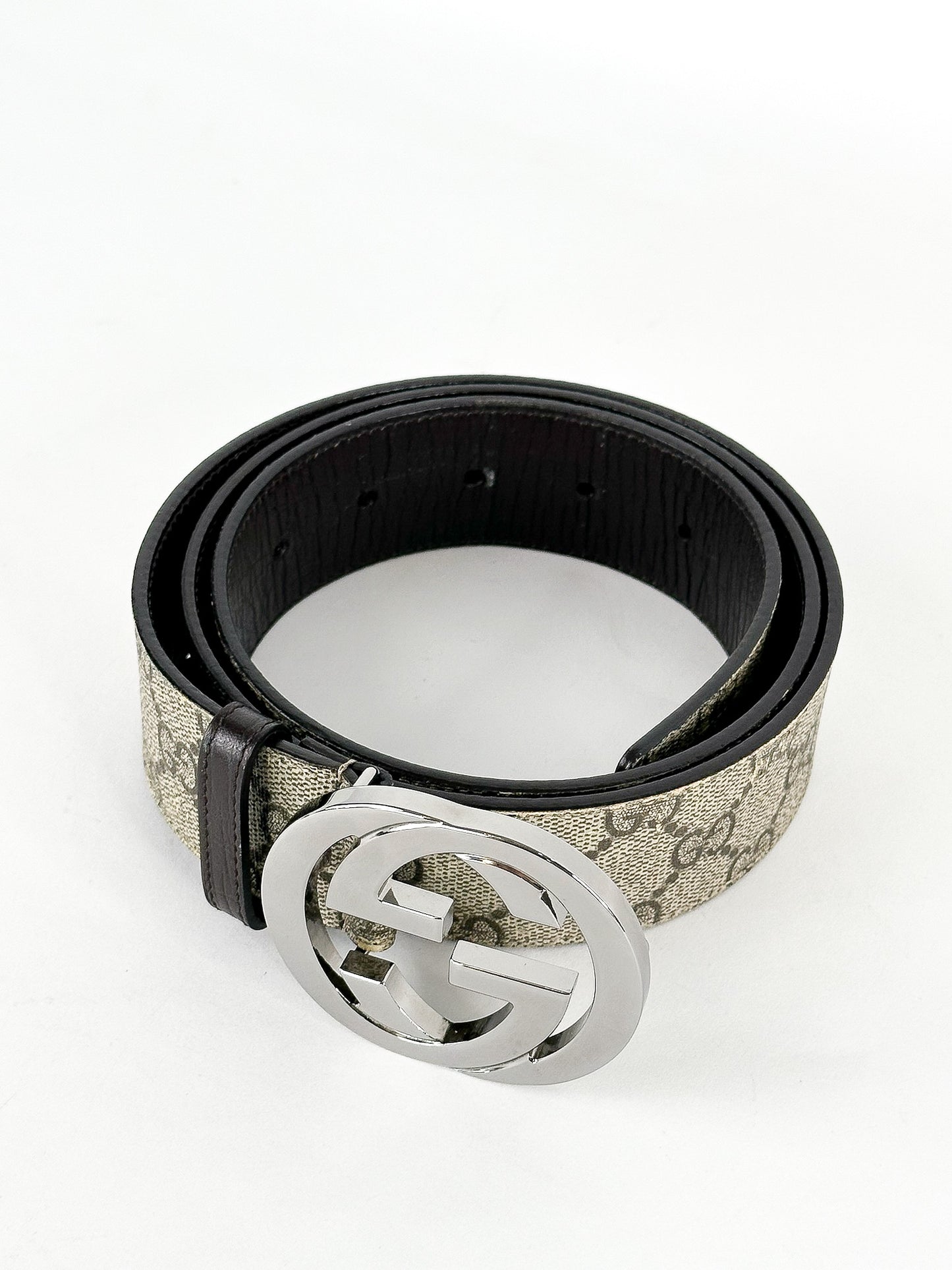Gucci Beige GG Supreme Canvas
Interlocking G Buckle Belt