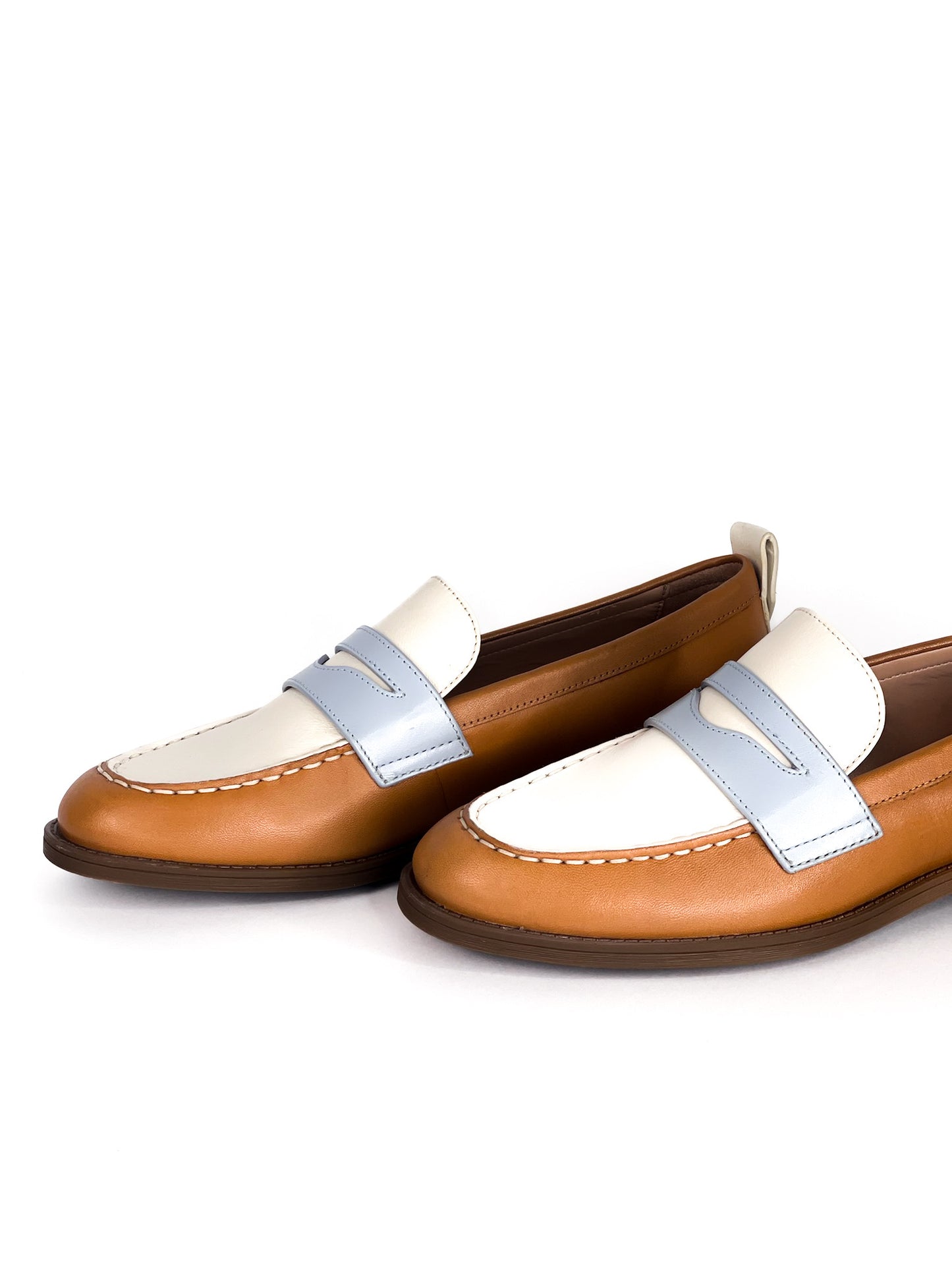Cole Haan Leather Stassi Penny Loafer Brown & White Size 6